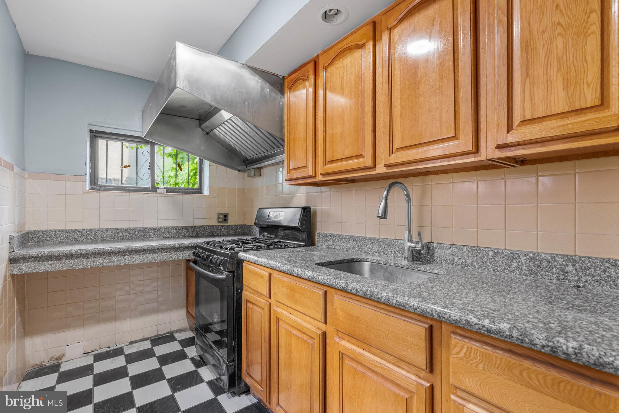 EAST PASSYUNK CROSSING - Residential