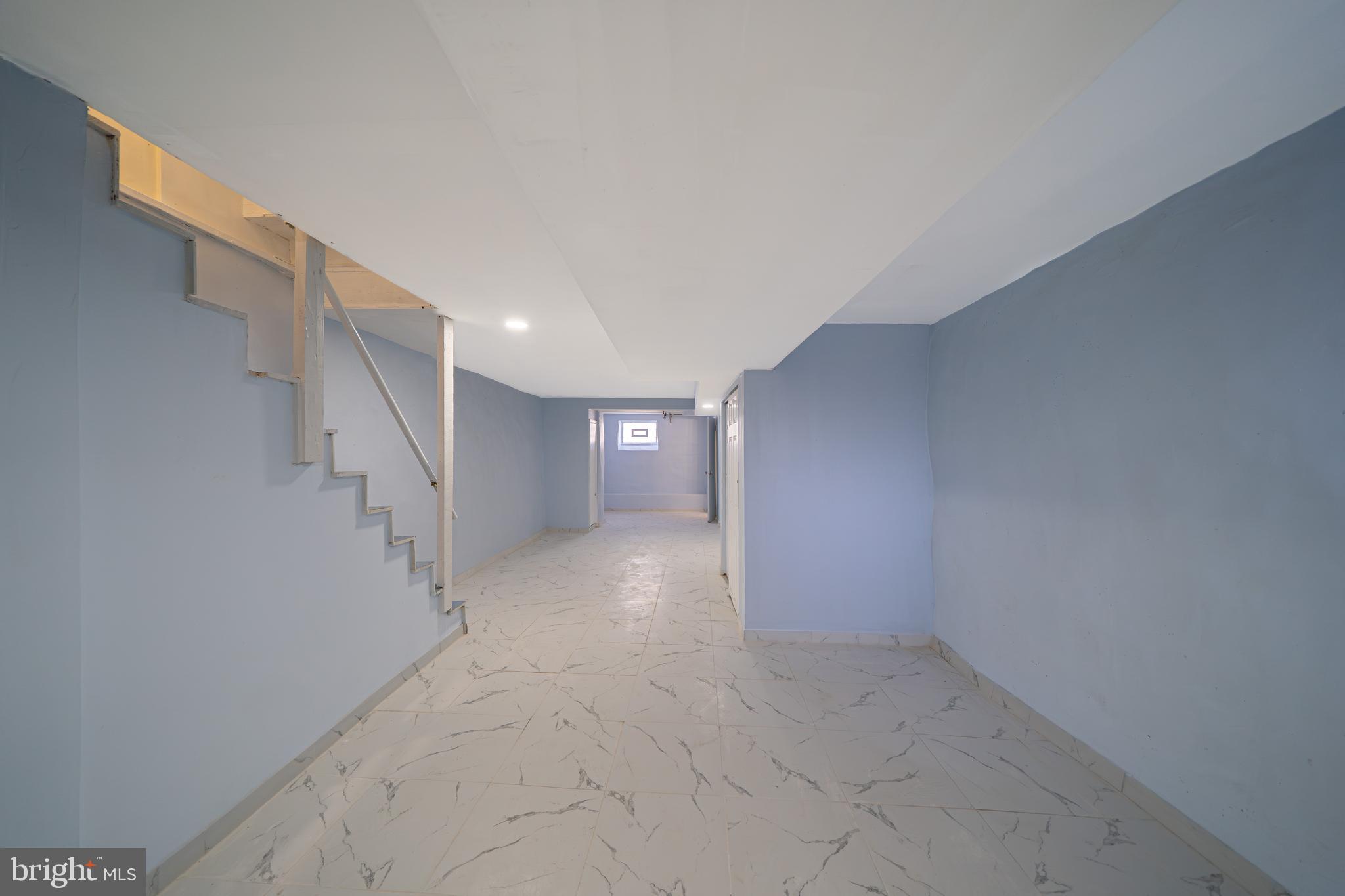 OLNEY (EAST) - Residential