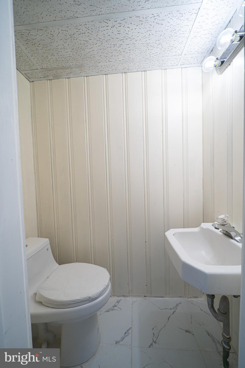 OLNEY (EAST) - Residential