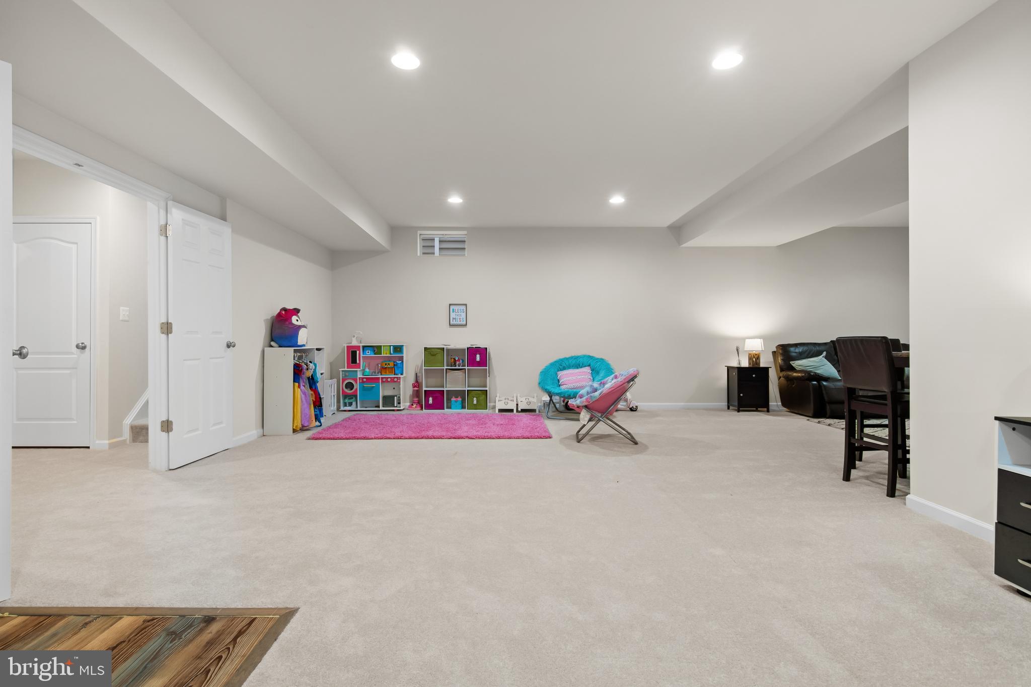 DOMINION VALLEY COUNTRY CLUB - Residential