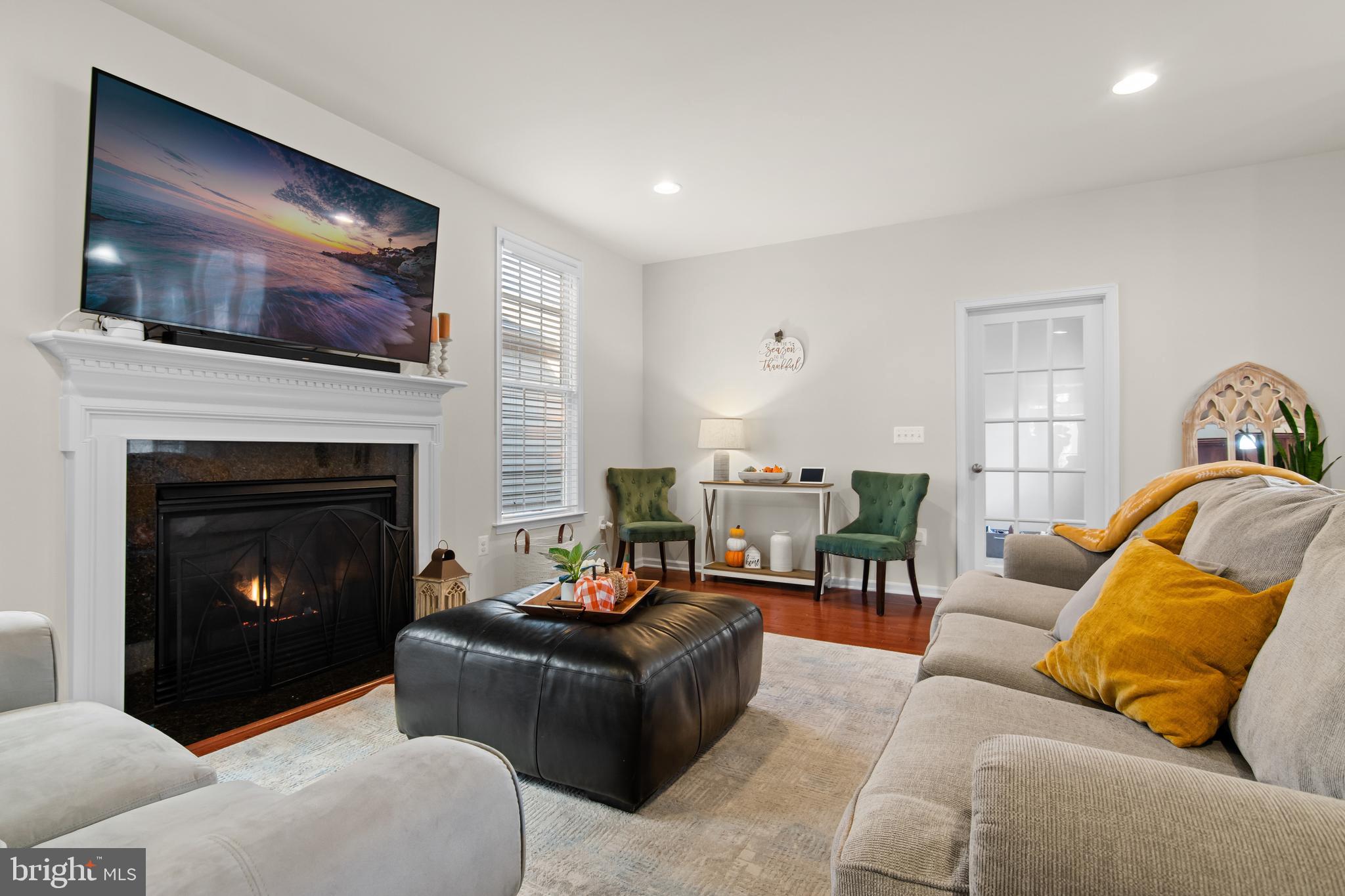 DOMINION VALLEY COUNTRY CLUB - Residential