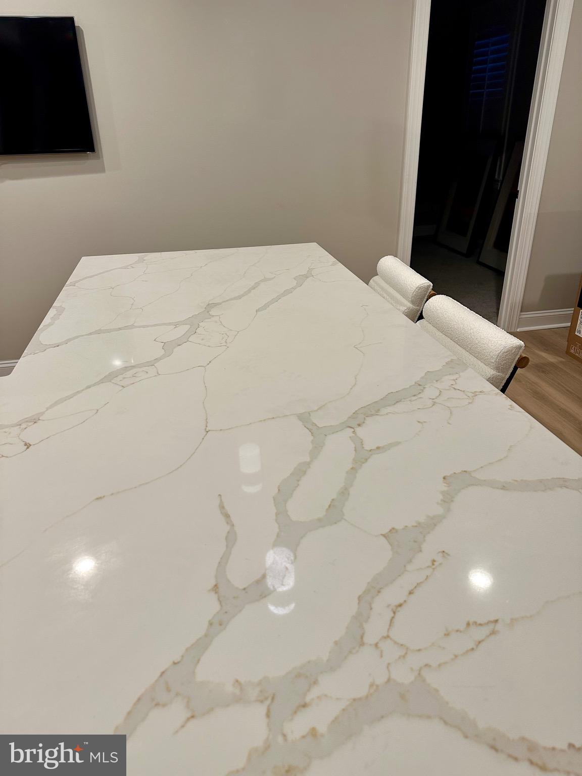 LANSDOWNE ON THE POTOMAC - Residential