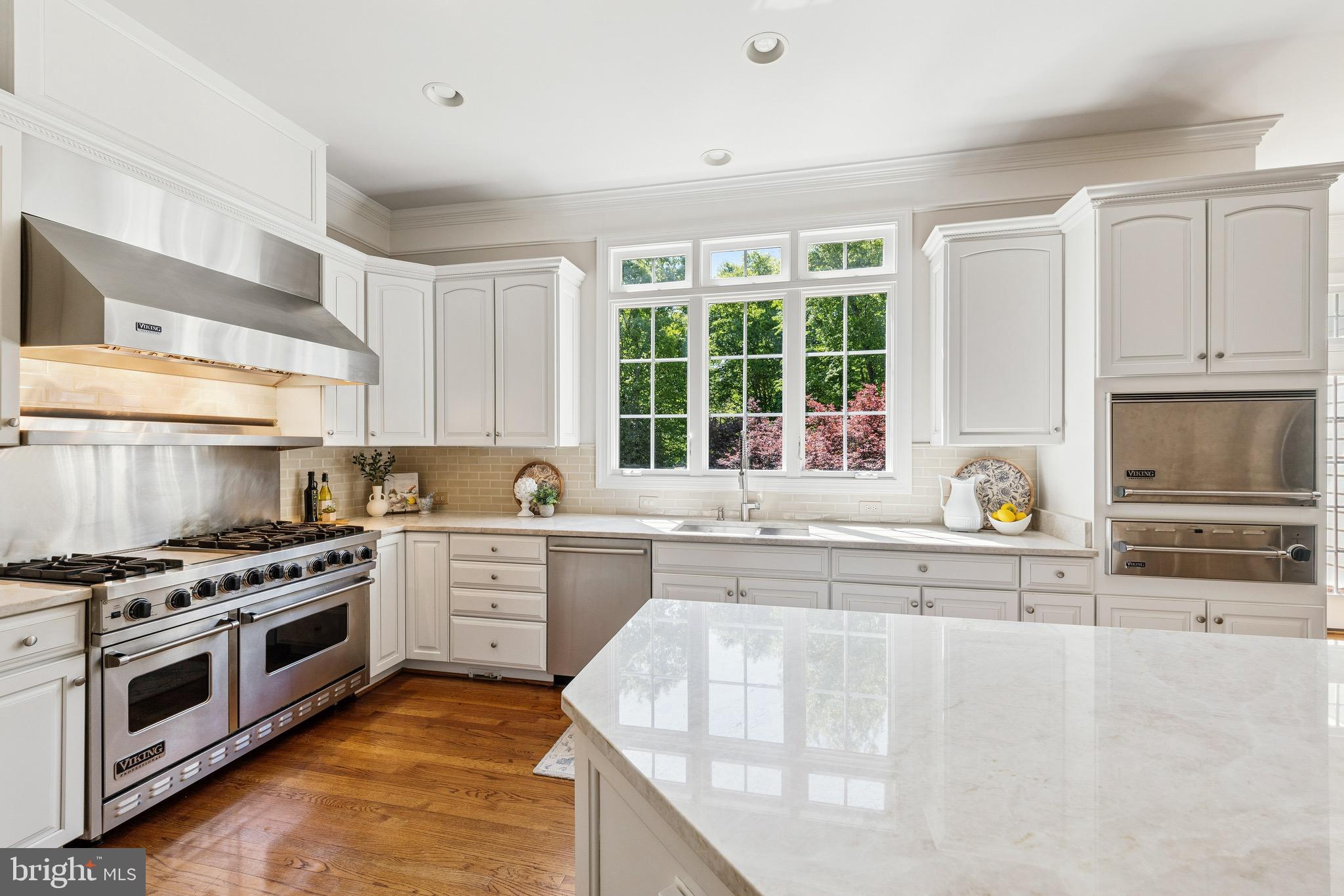 LANSDOWNE ON THE POTOMAC - Residential