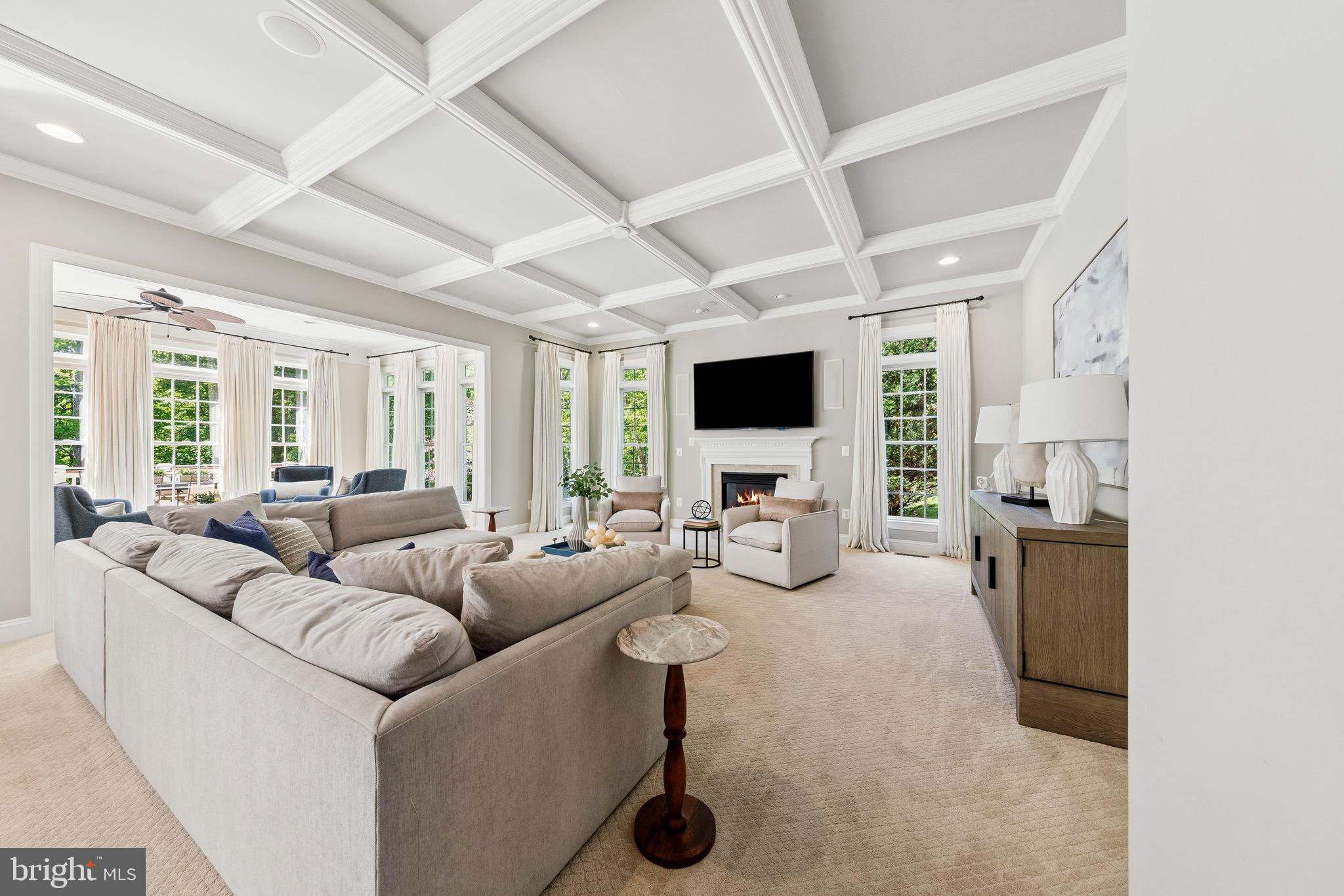 LANSDOWNE ON THE POTOMAC - Residential