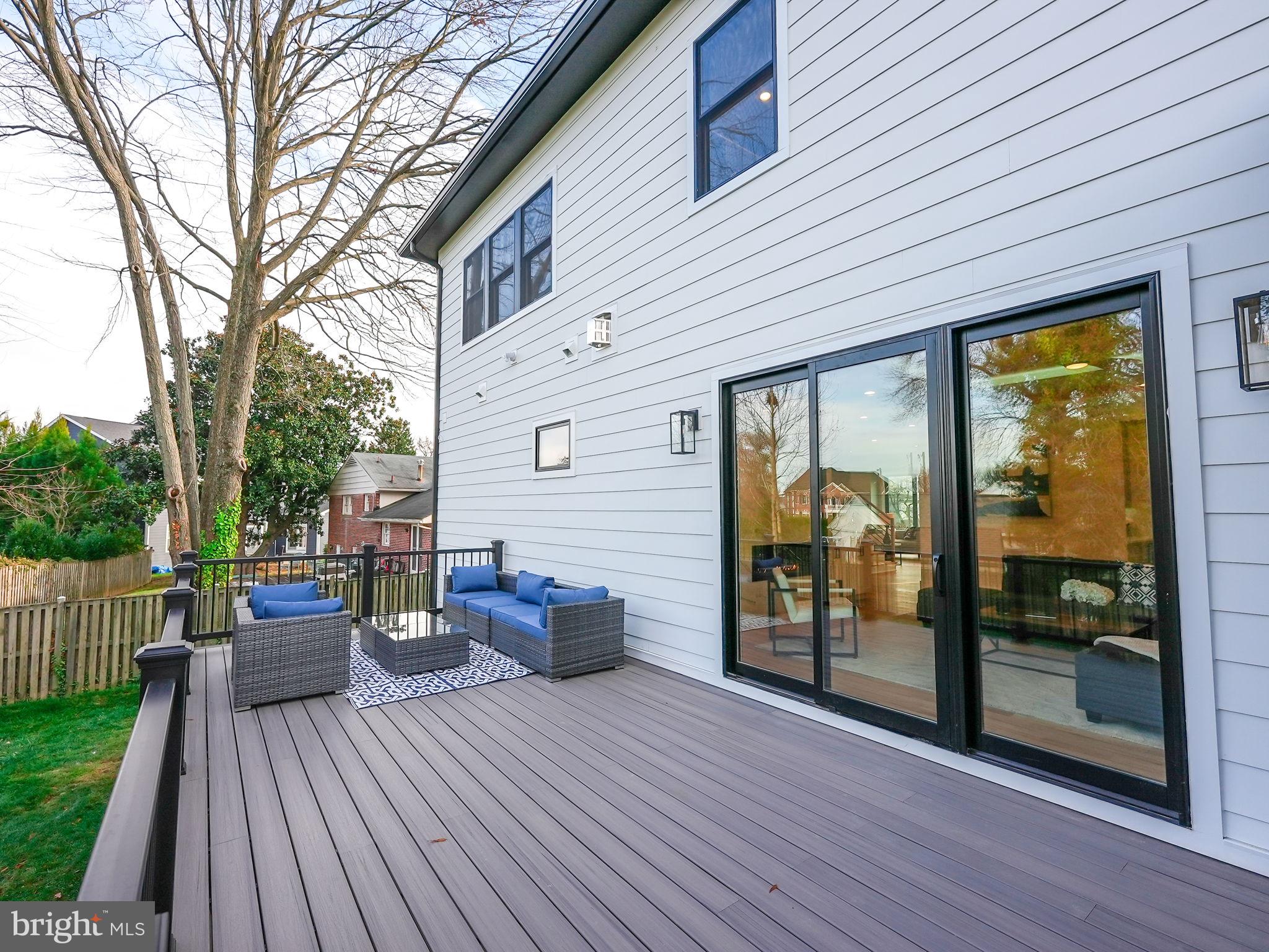 BROYHILLS MCLEAN ESTATES - Residential