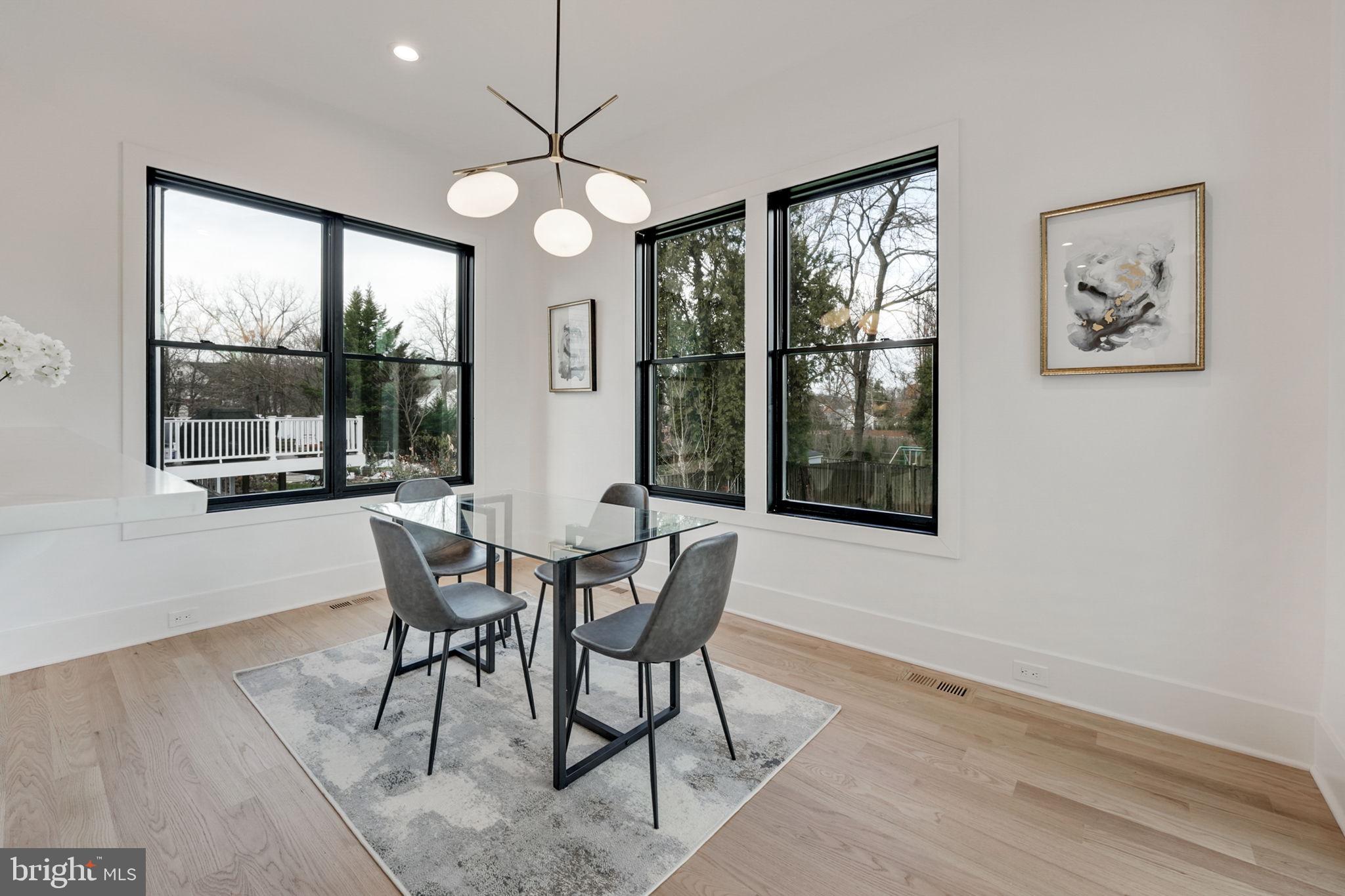 BROYHILLS MCLEAN ESTATES - Residential