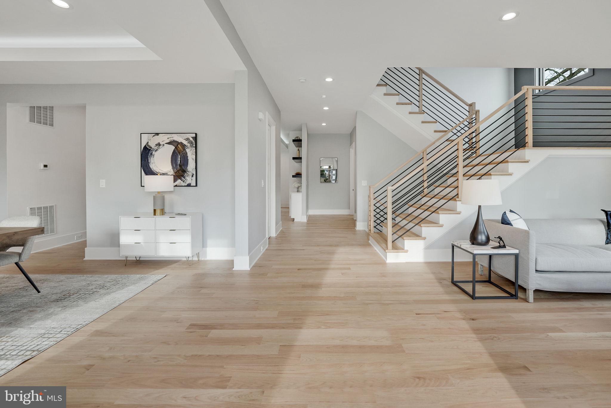 BROYHILLS MCLEAN ESTATES - Residential