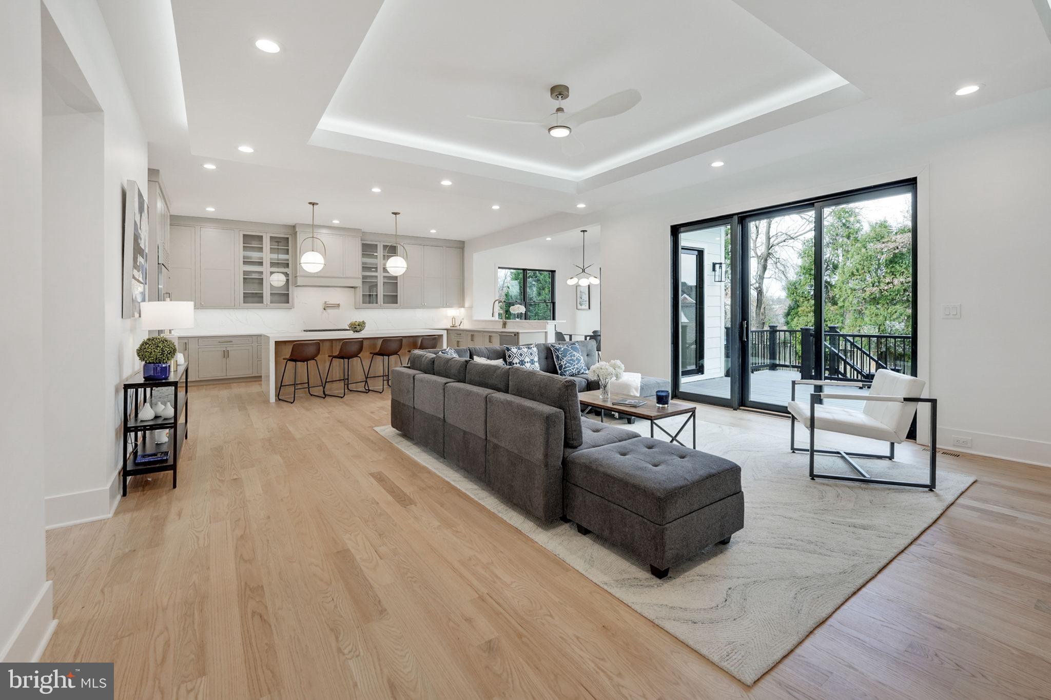 BROYHILLS MCLEAN ESTATES - Residential