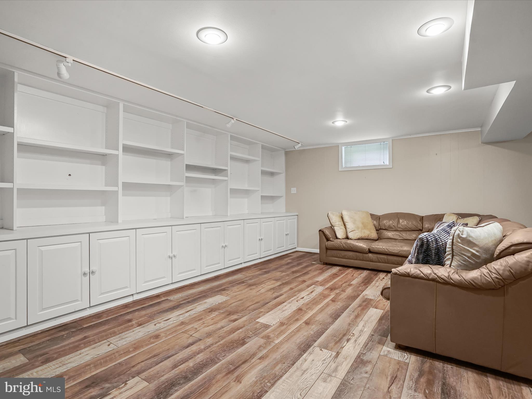 RANDOLPH HILLS - Residential