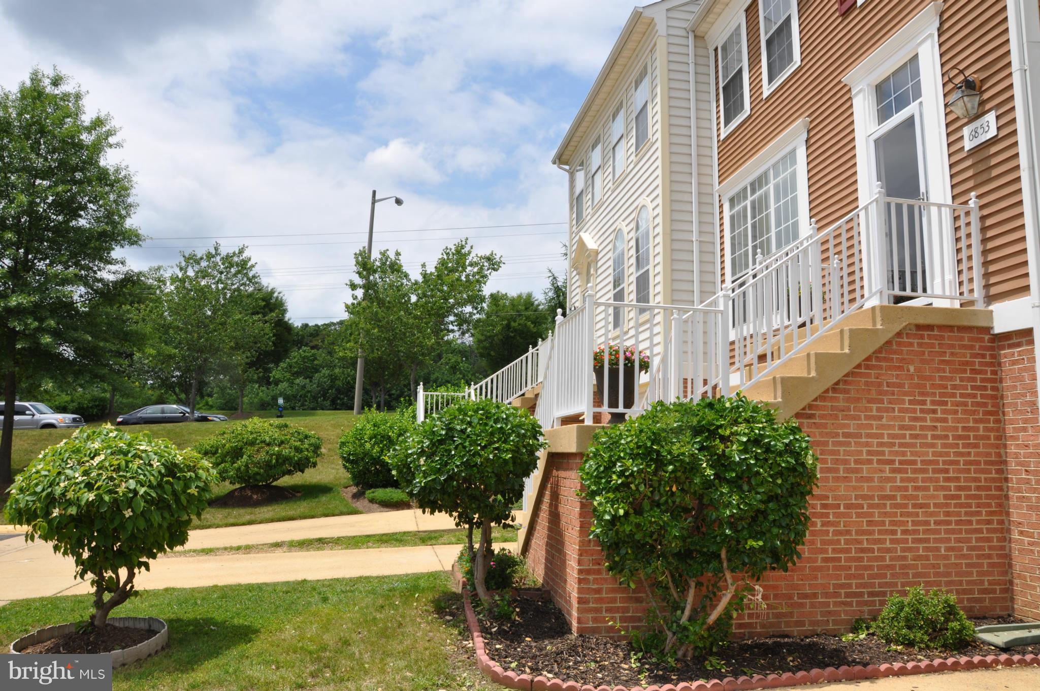 COMPTON VILLAGE - Residential Lease