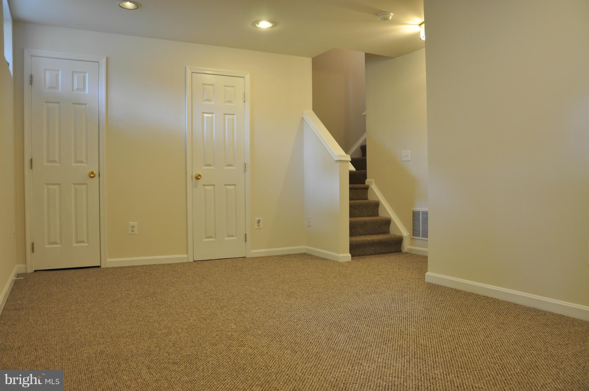 COMPTON VILLAGE - Residential Lease