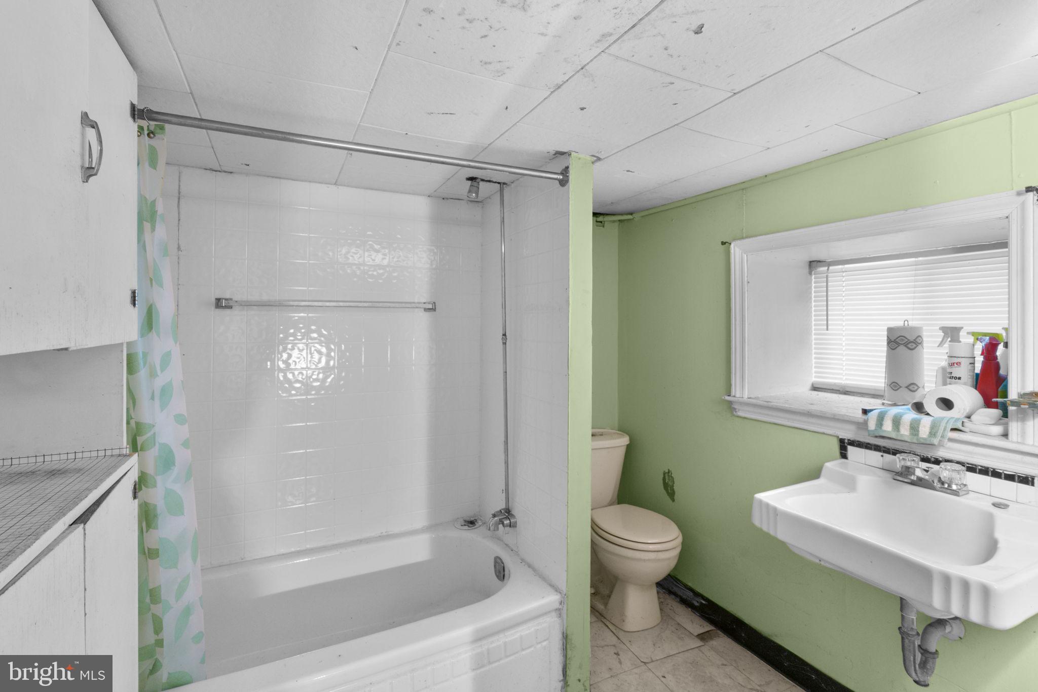 GWYNN OAK - Residential