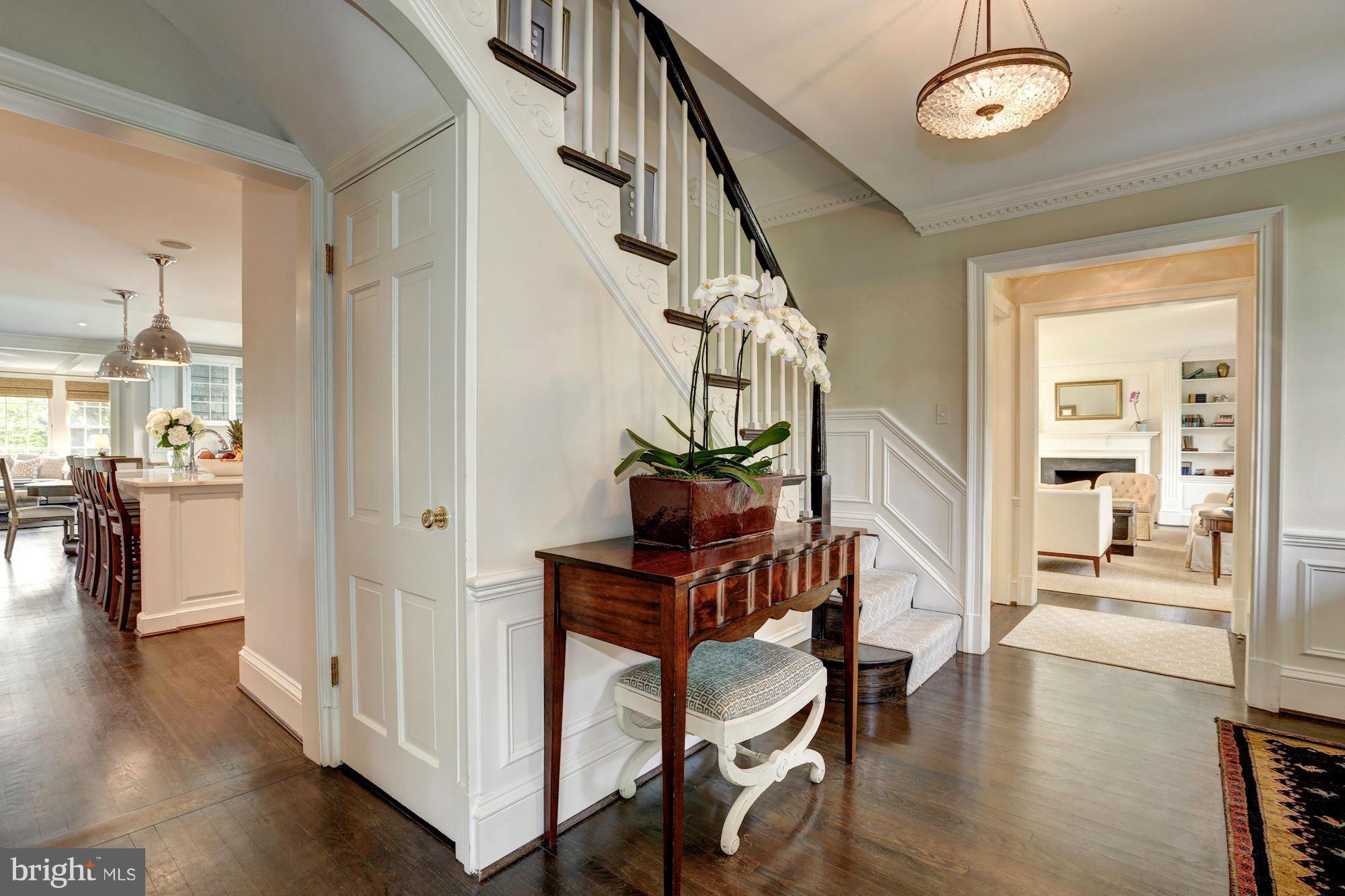 SPRING VALLEY - Residential