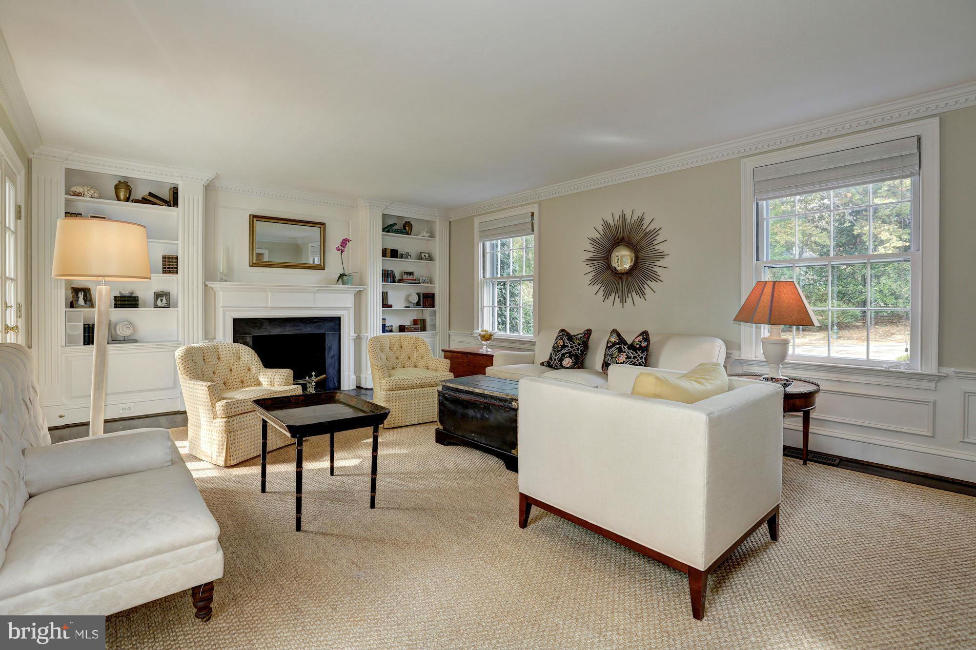 SPRING VALLEY - Residential
