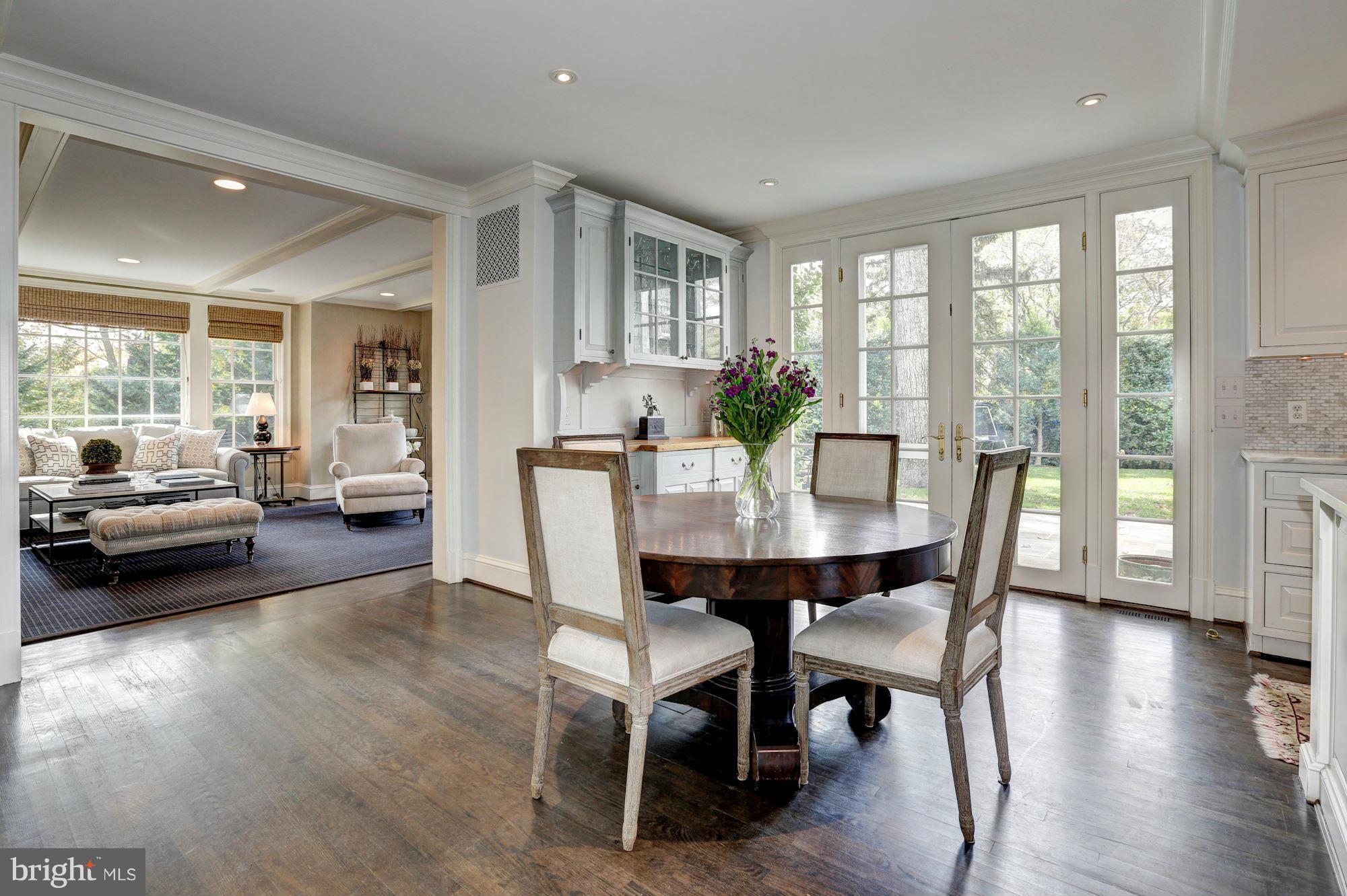 SPRING VALLEY - Residential
