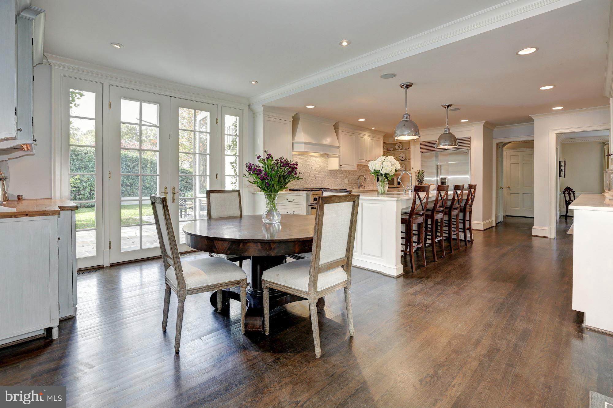 SPRING VALLEY - Residential