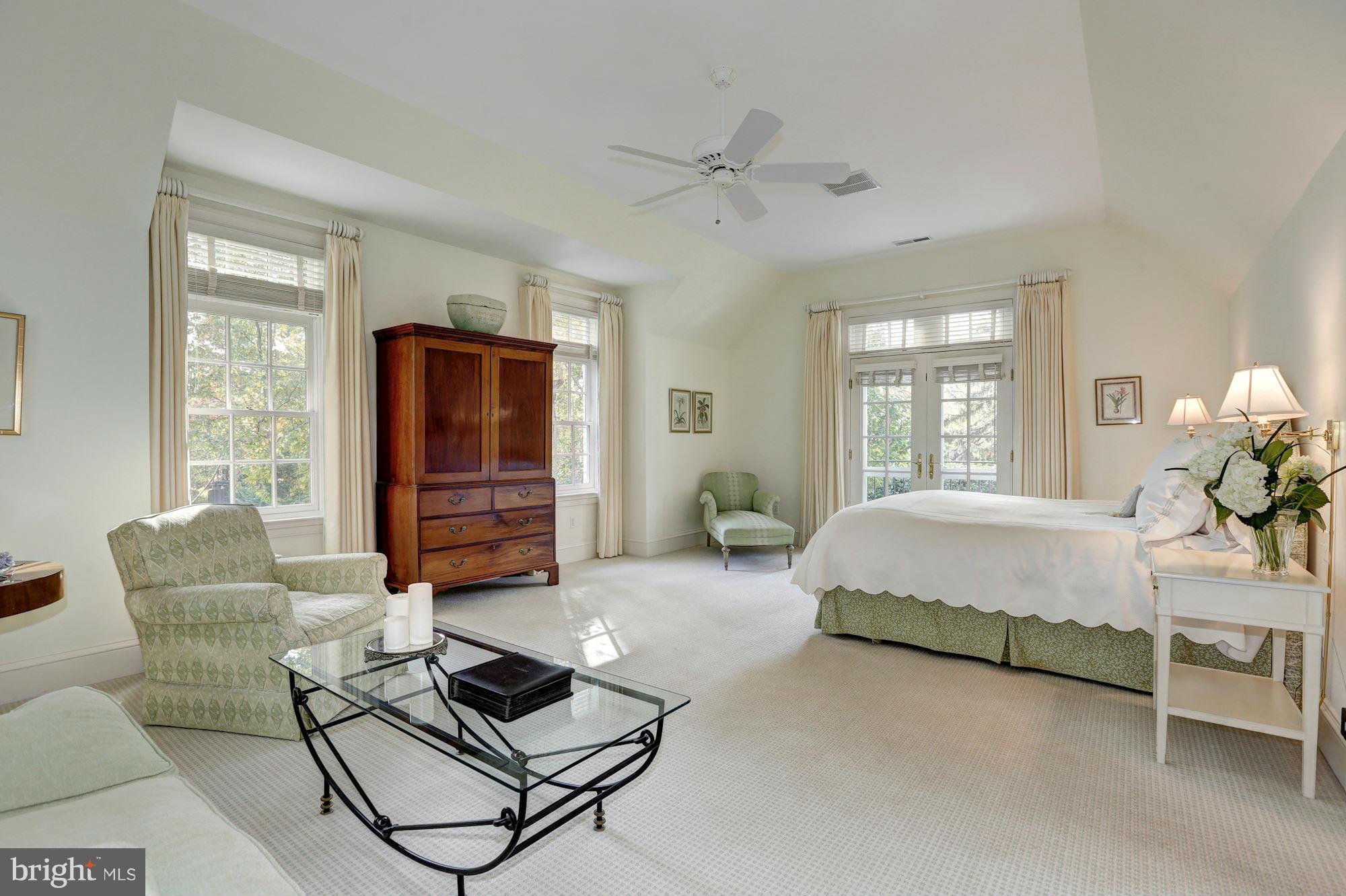 SPRING VALLEY - Residential
