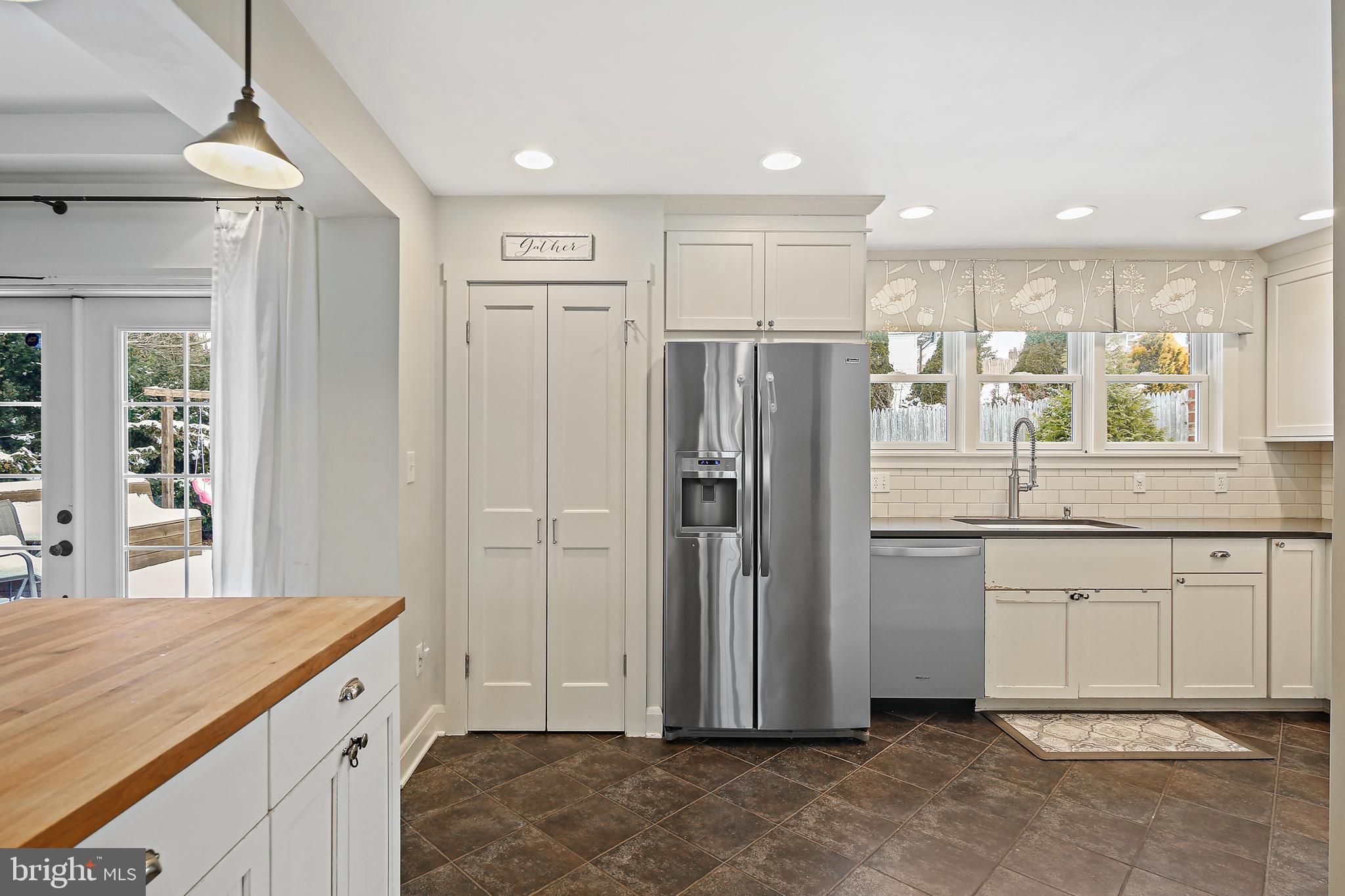 HILTON - Residential Lease