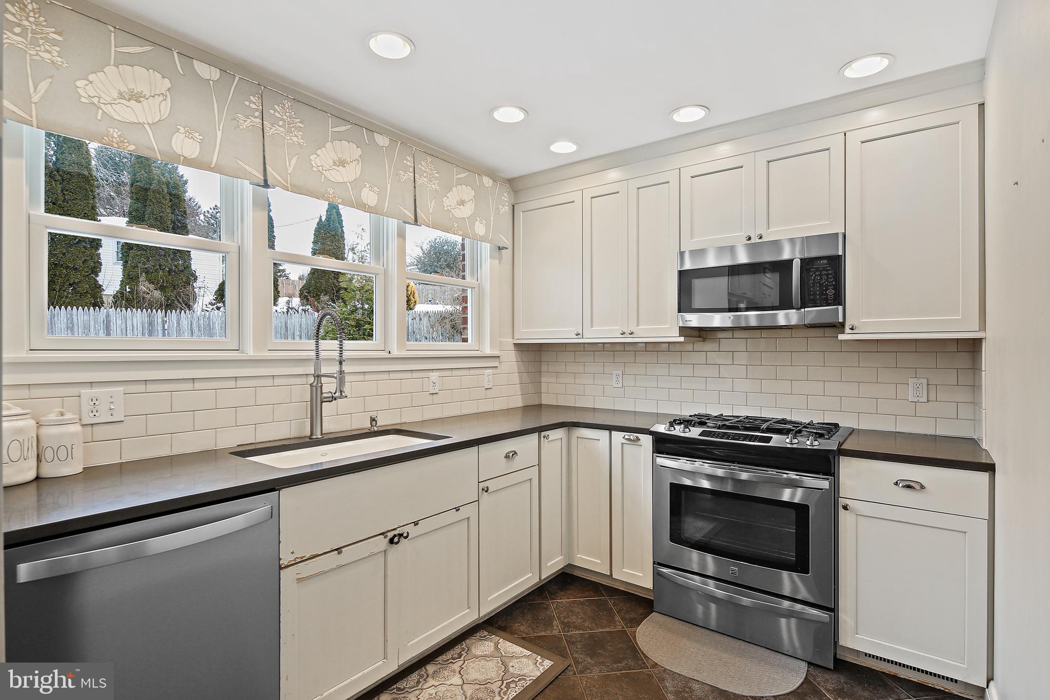 HILTON - Residential Lease