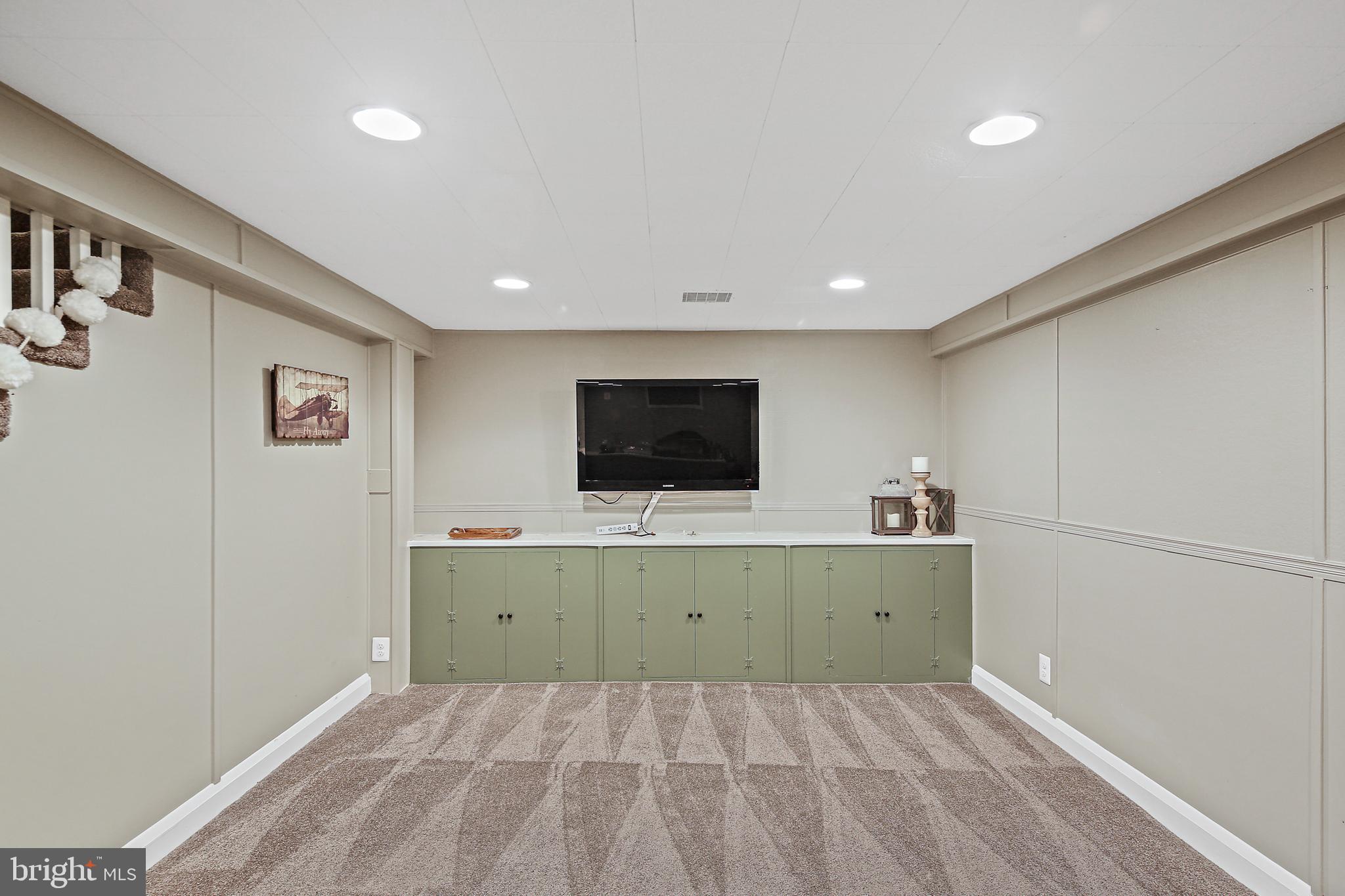 HILTON - Residential Lease