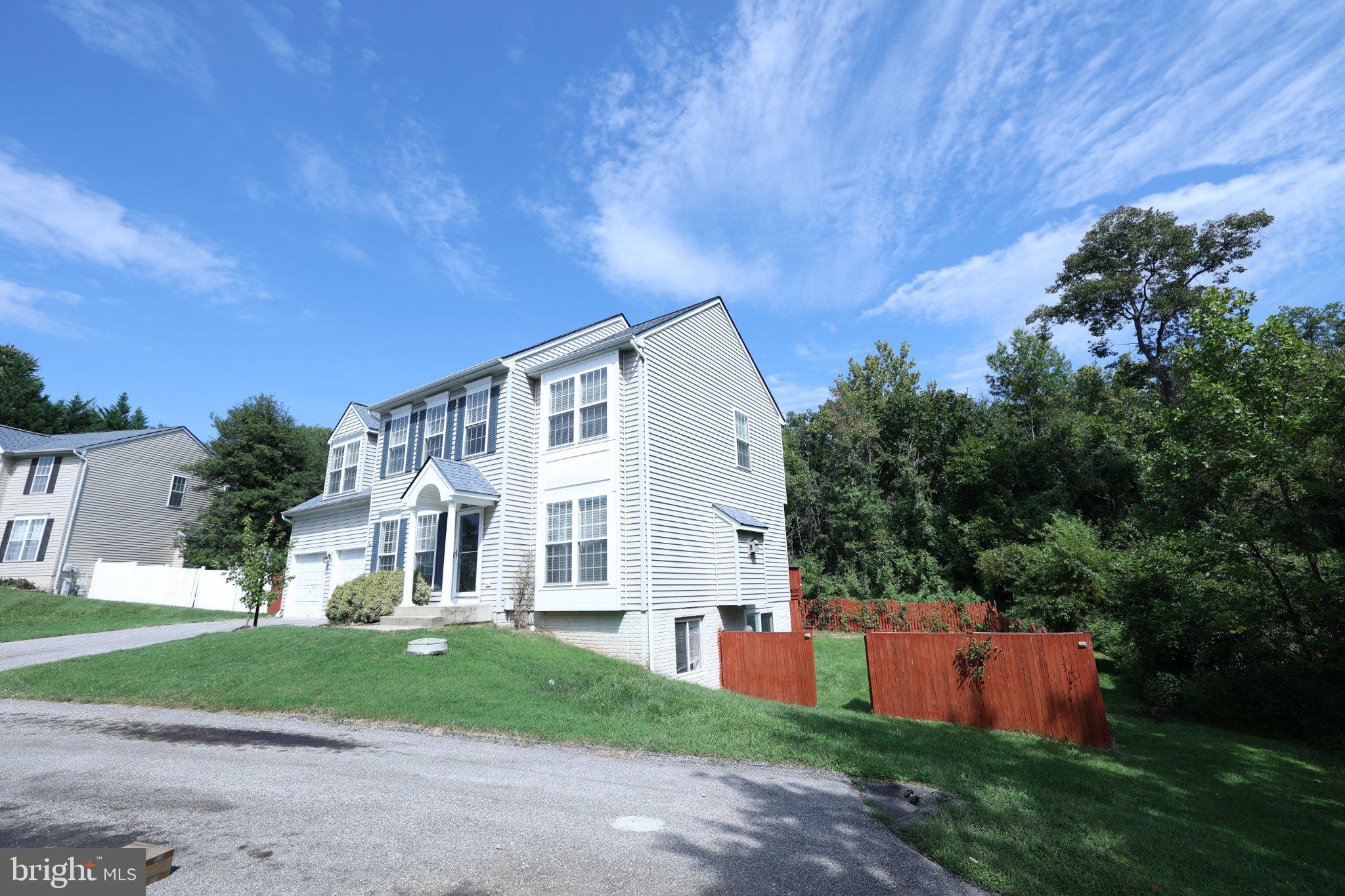 8115 BETHEL LANE