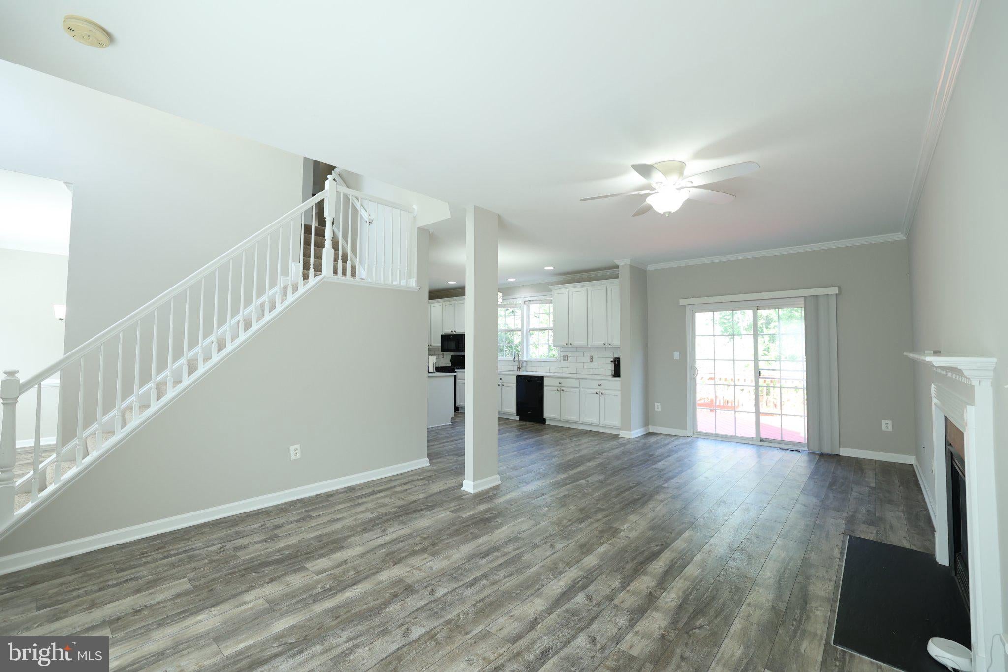 8115 BETHEL LANE