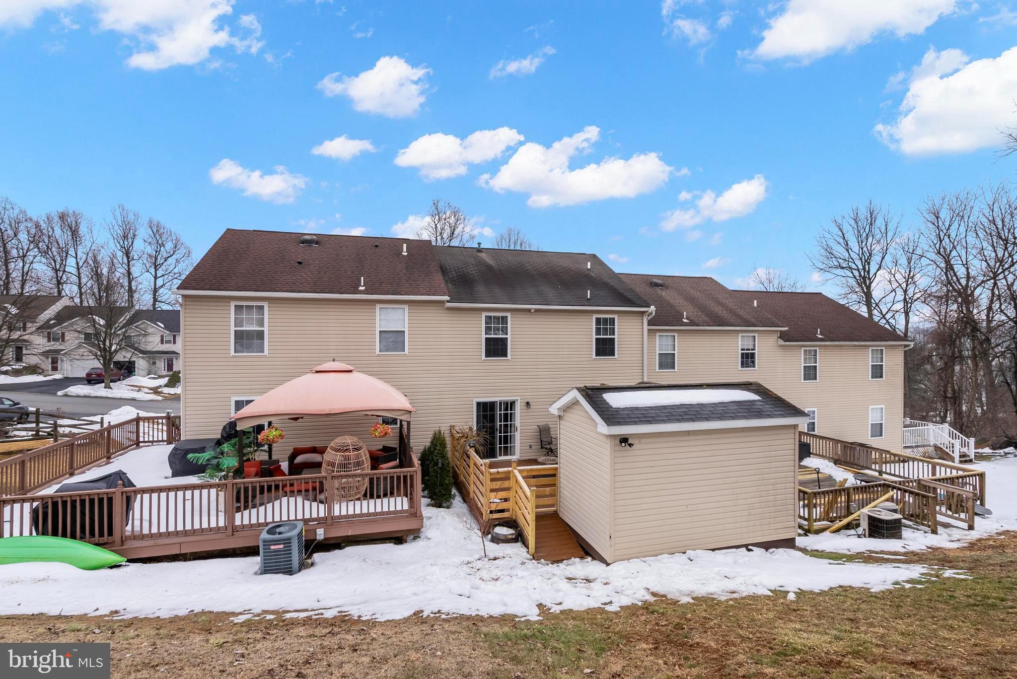 BEACON HILL - Residential