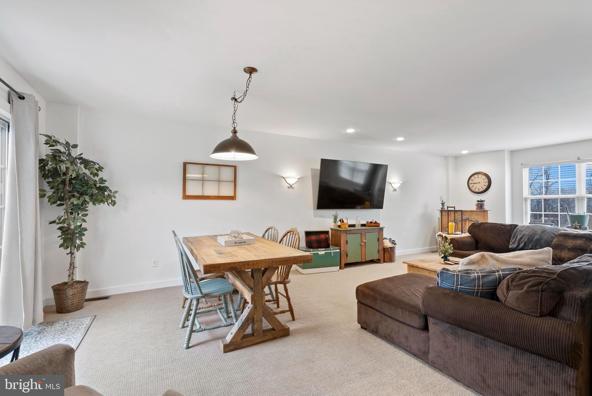 BEACON HILL - Residential