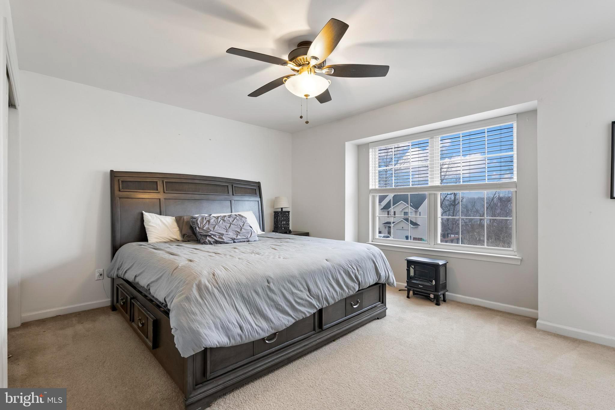 BEACON HILL - Residential