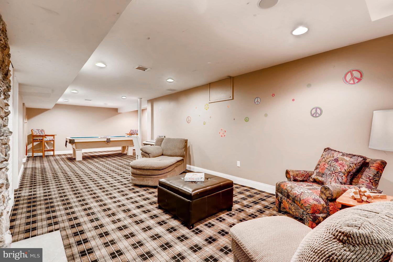 LINSTEAD ON THE SEVERN - Residential