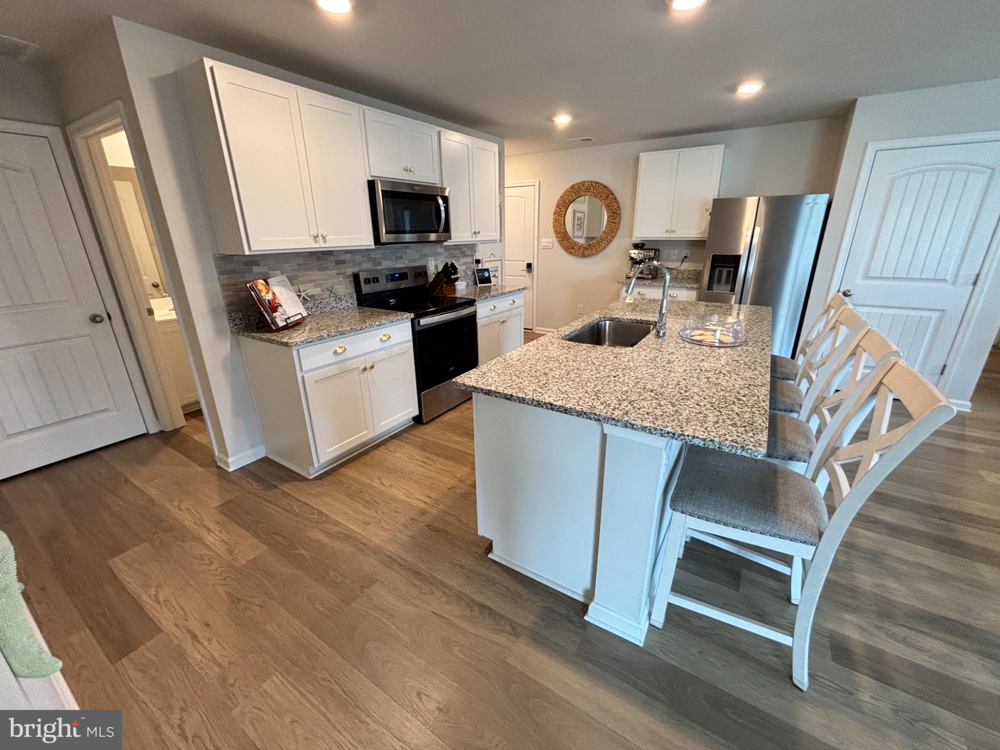 PLOVER POINT - Residential