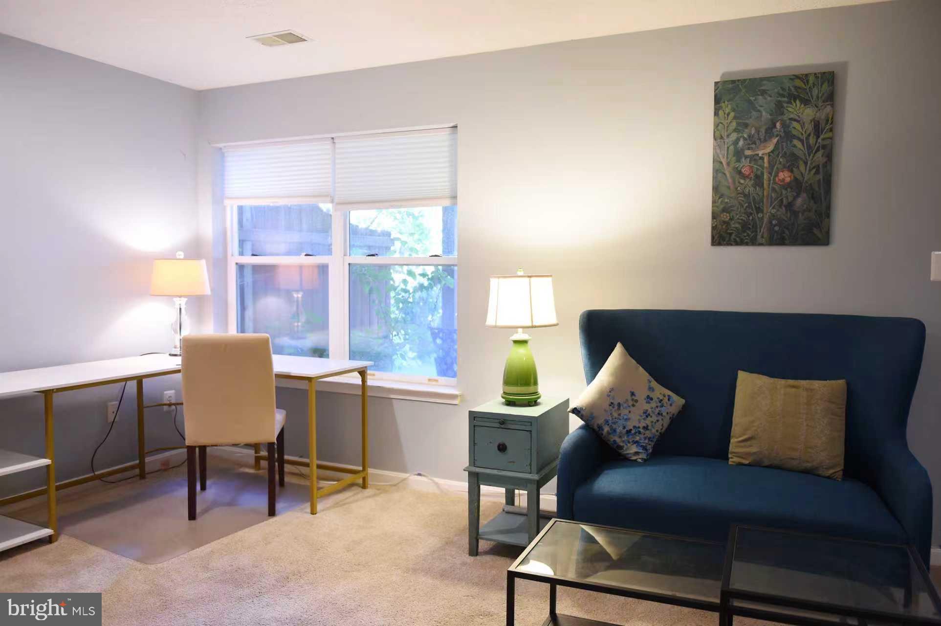 VILLAGES OF HOMELAND - Residential Lease