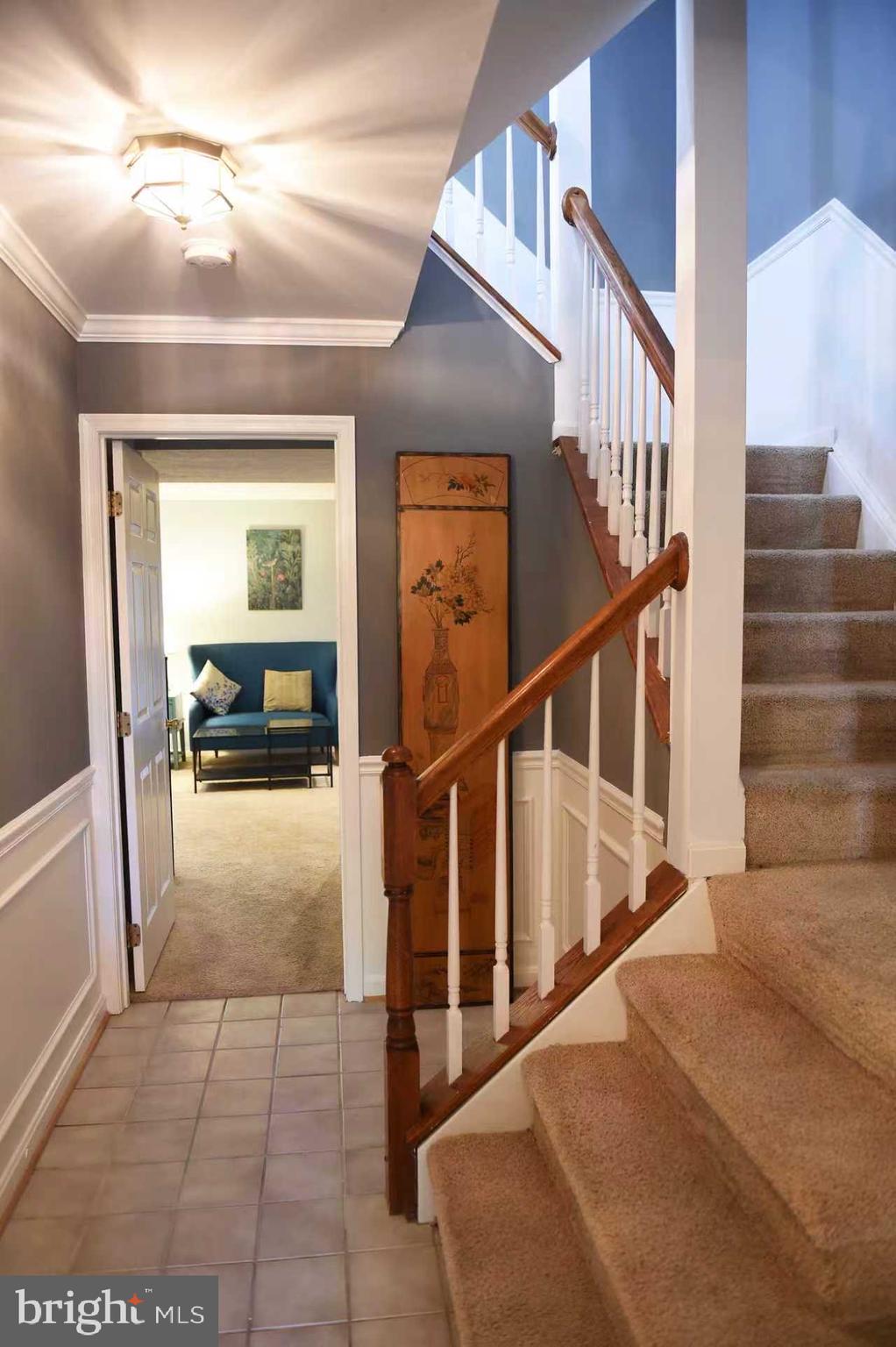 VILLAGES OF HOMELAND - Residential Lease