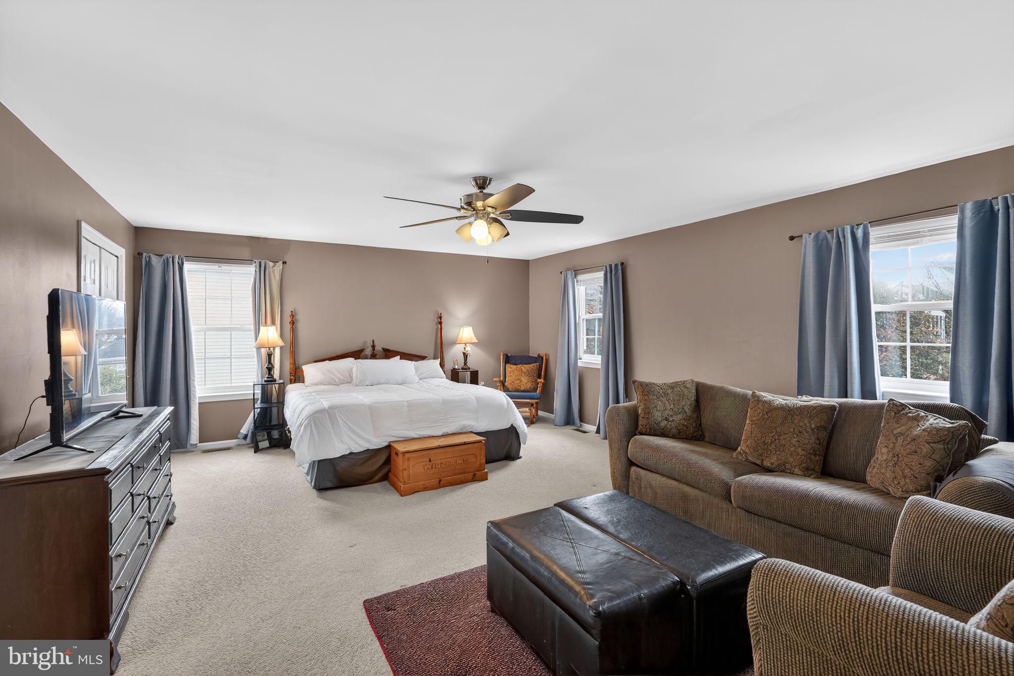 SUMMER HILL - Residential