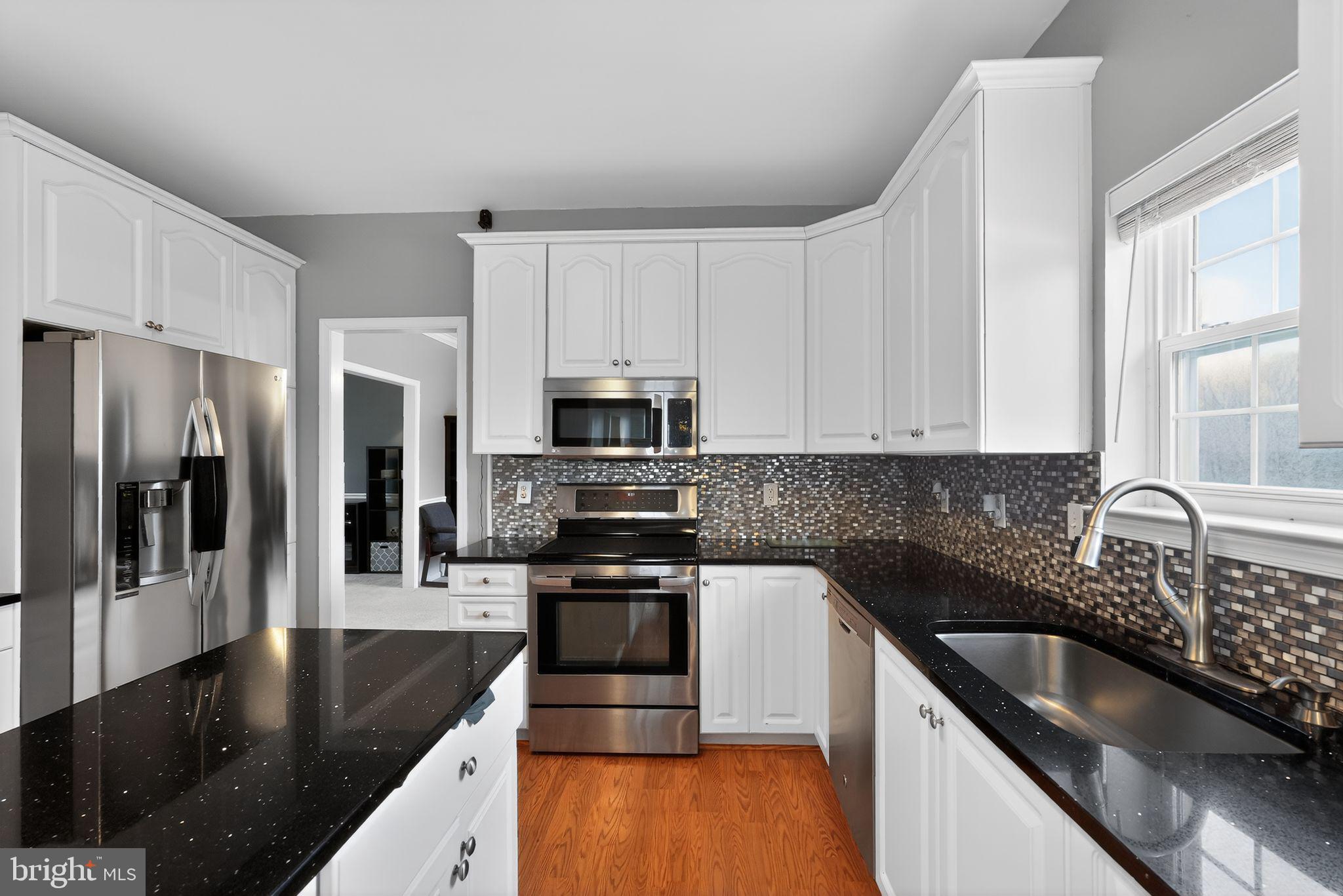 SUMMER HILL - Residential