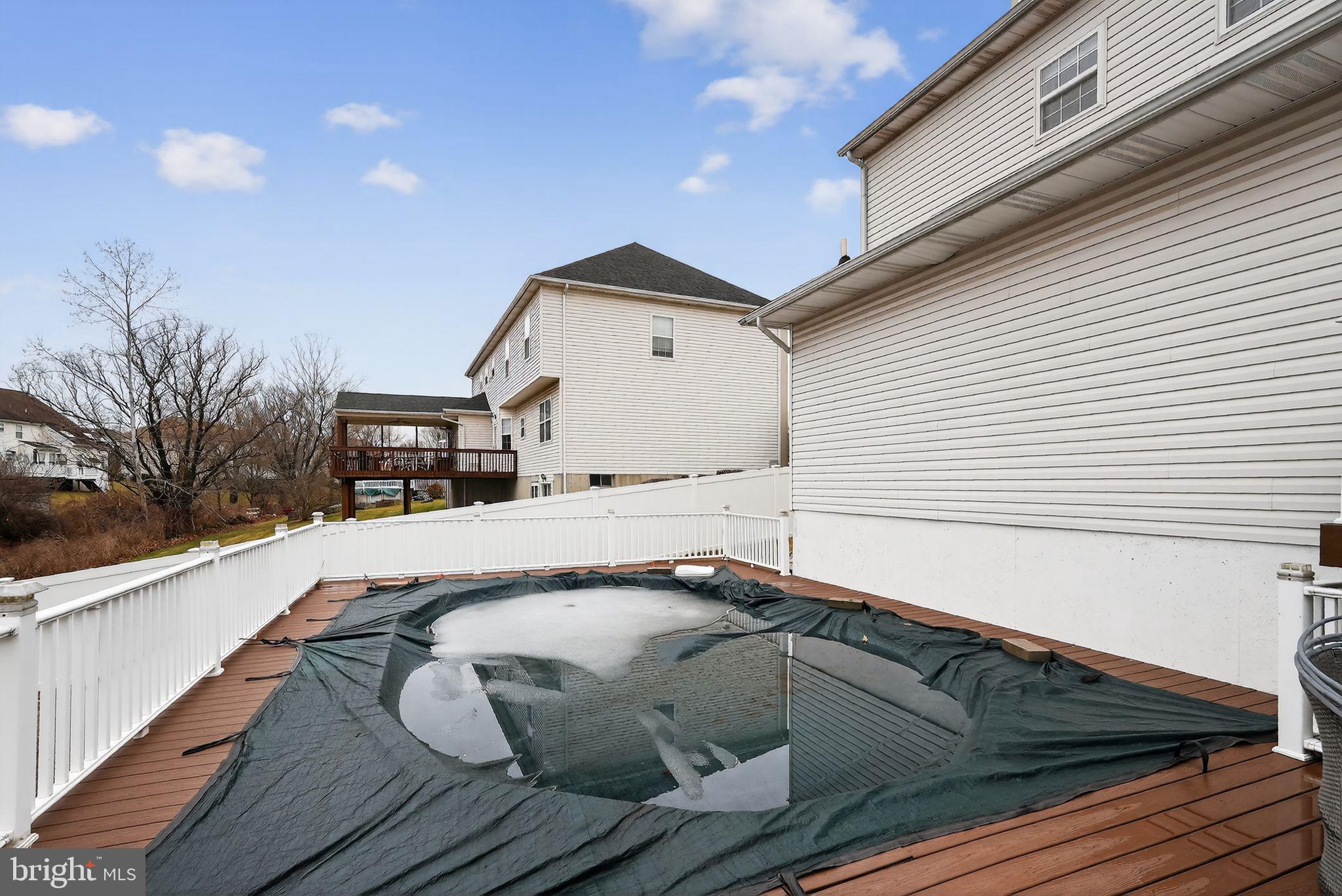 SUMMER HILL - Residential