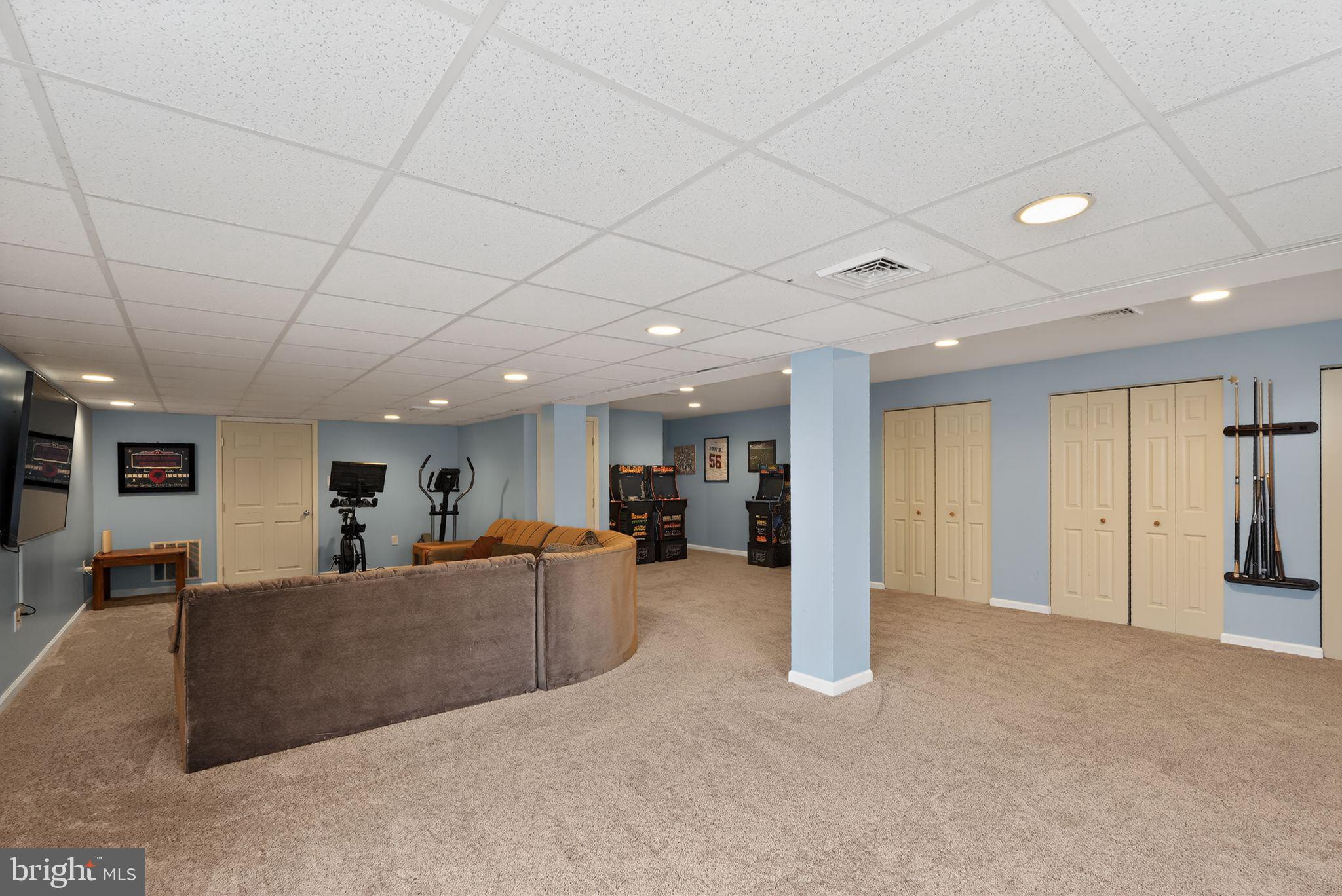 SUMMER HILL - Residential