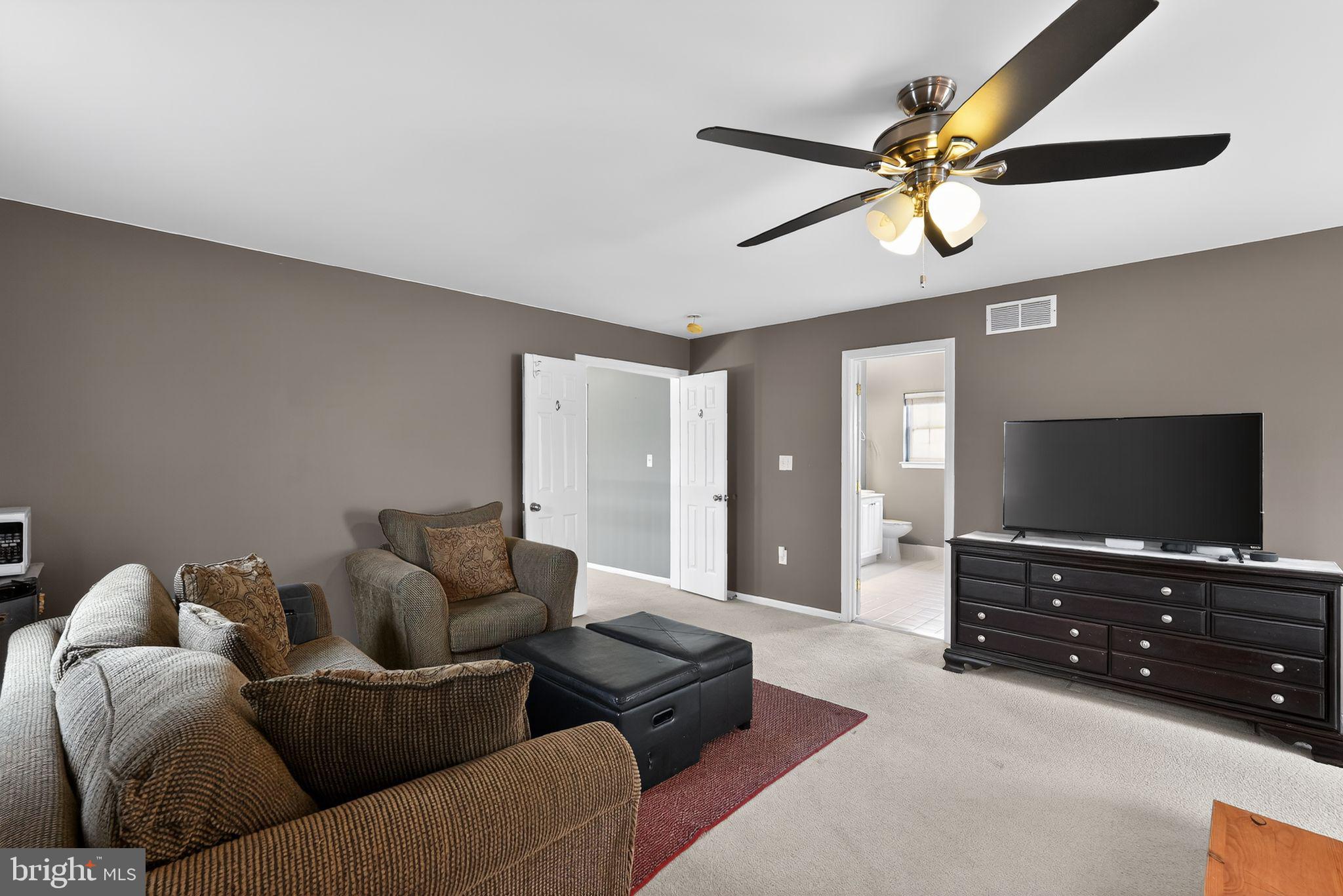 SUMMER HILL - Residential