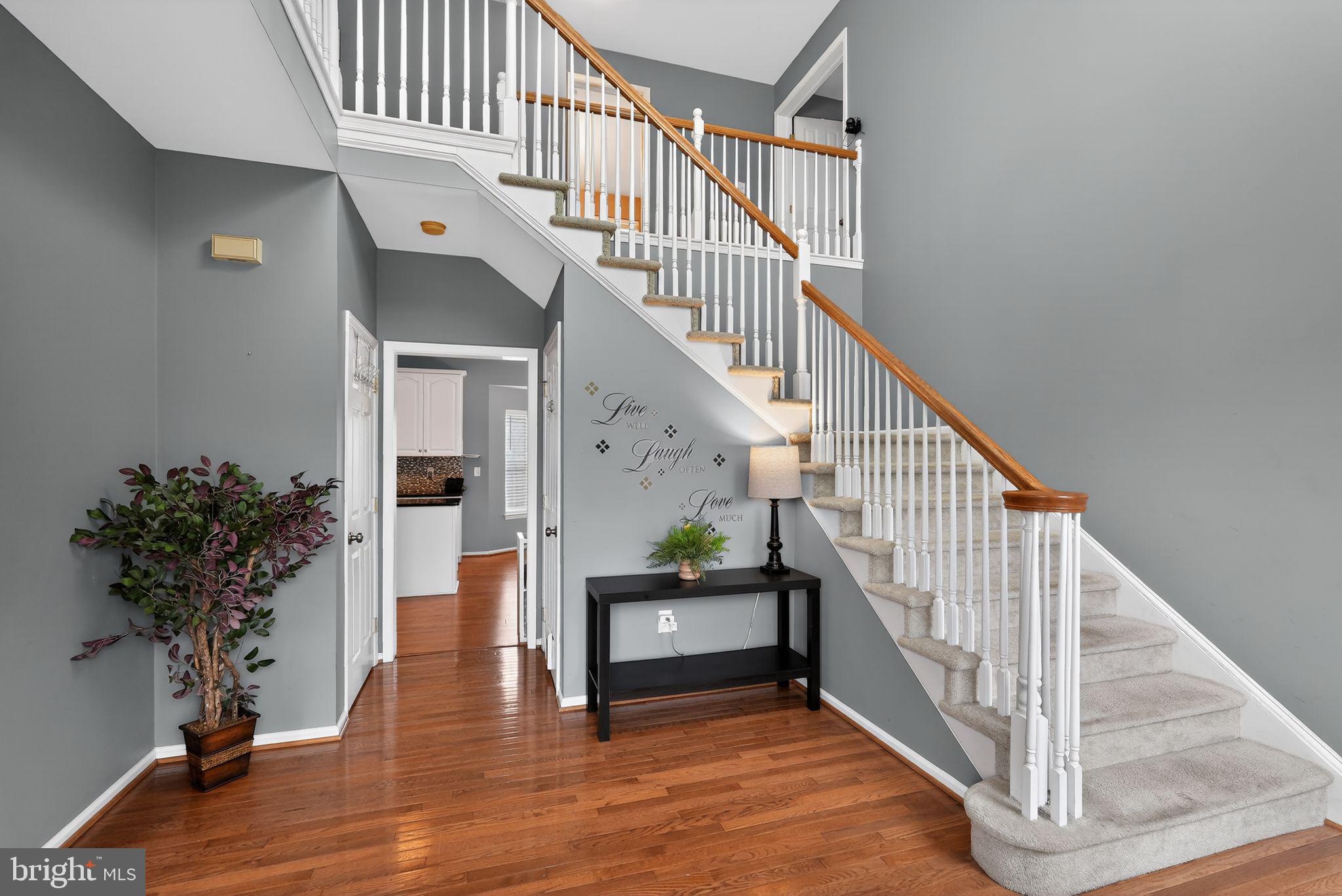 SUMMER HILL - Residential