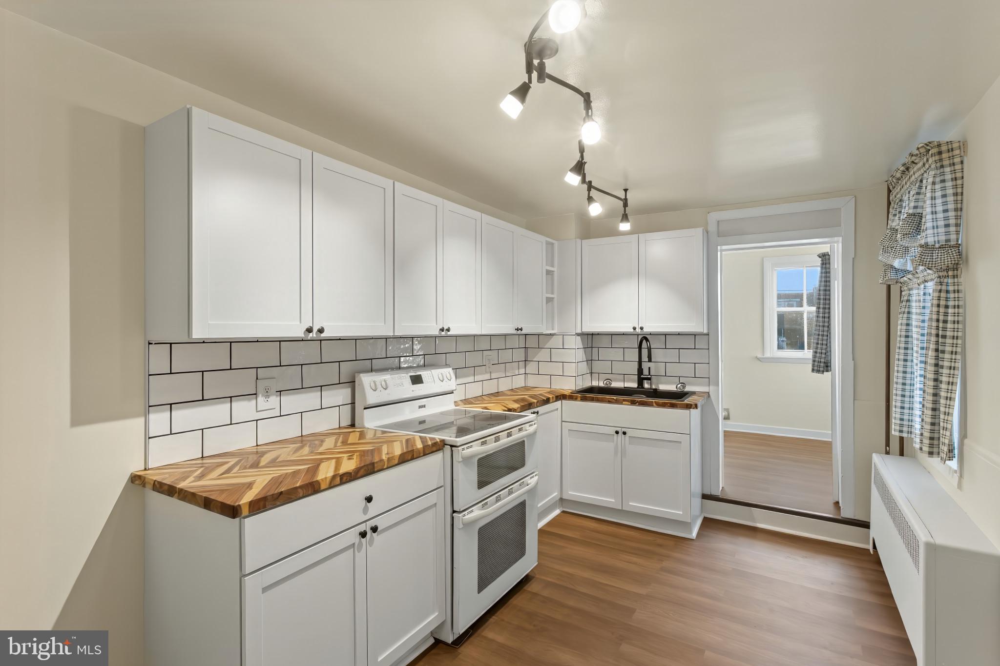 DOWNTOWN FREDERICK - Residential