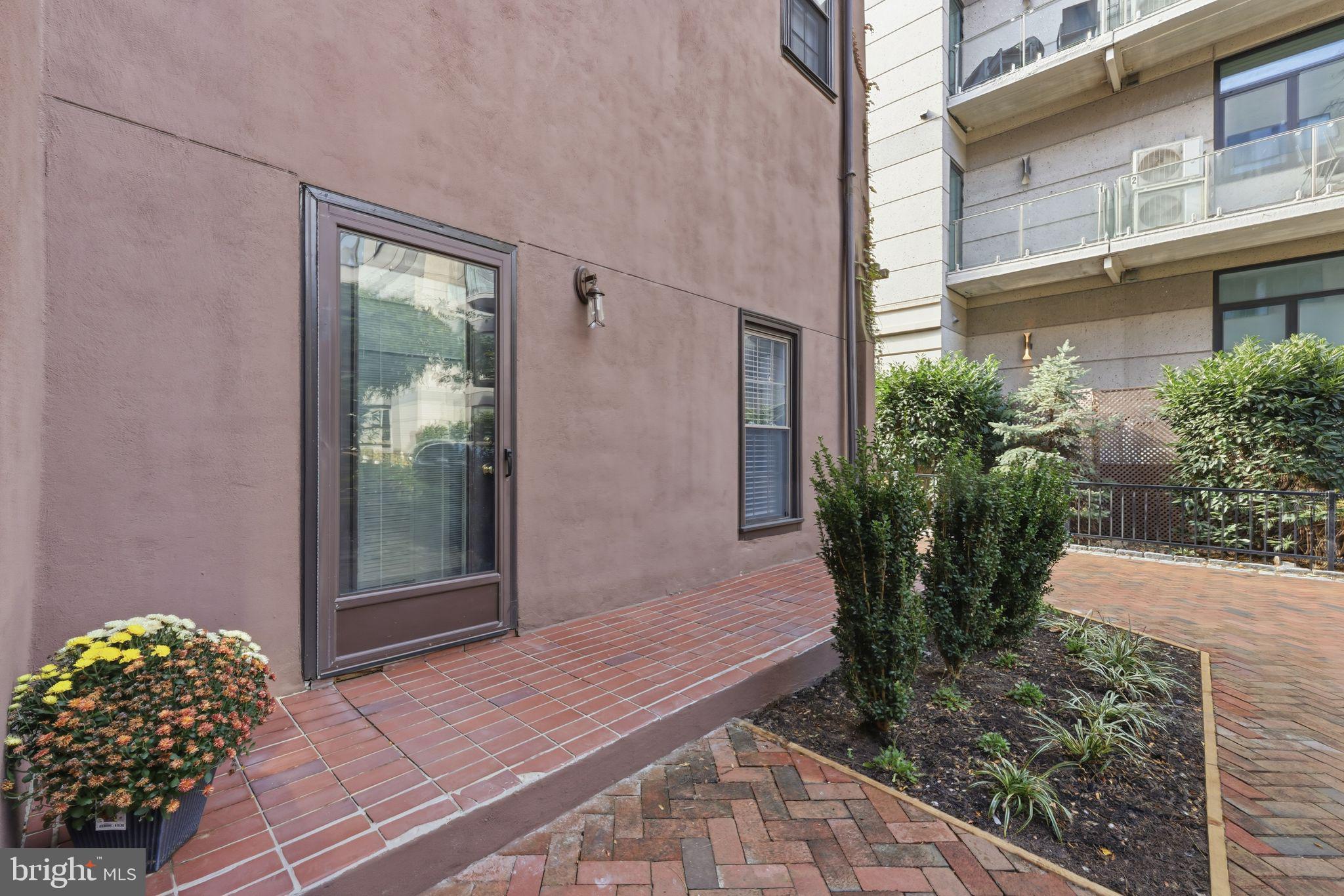 301 RACE STREET C010