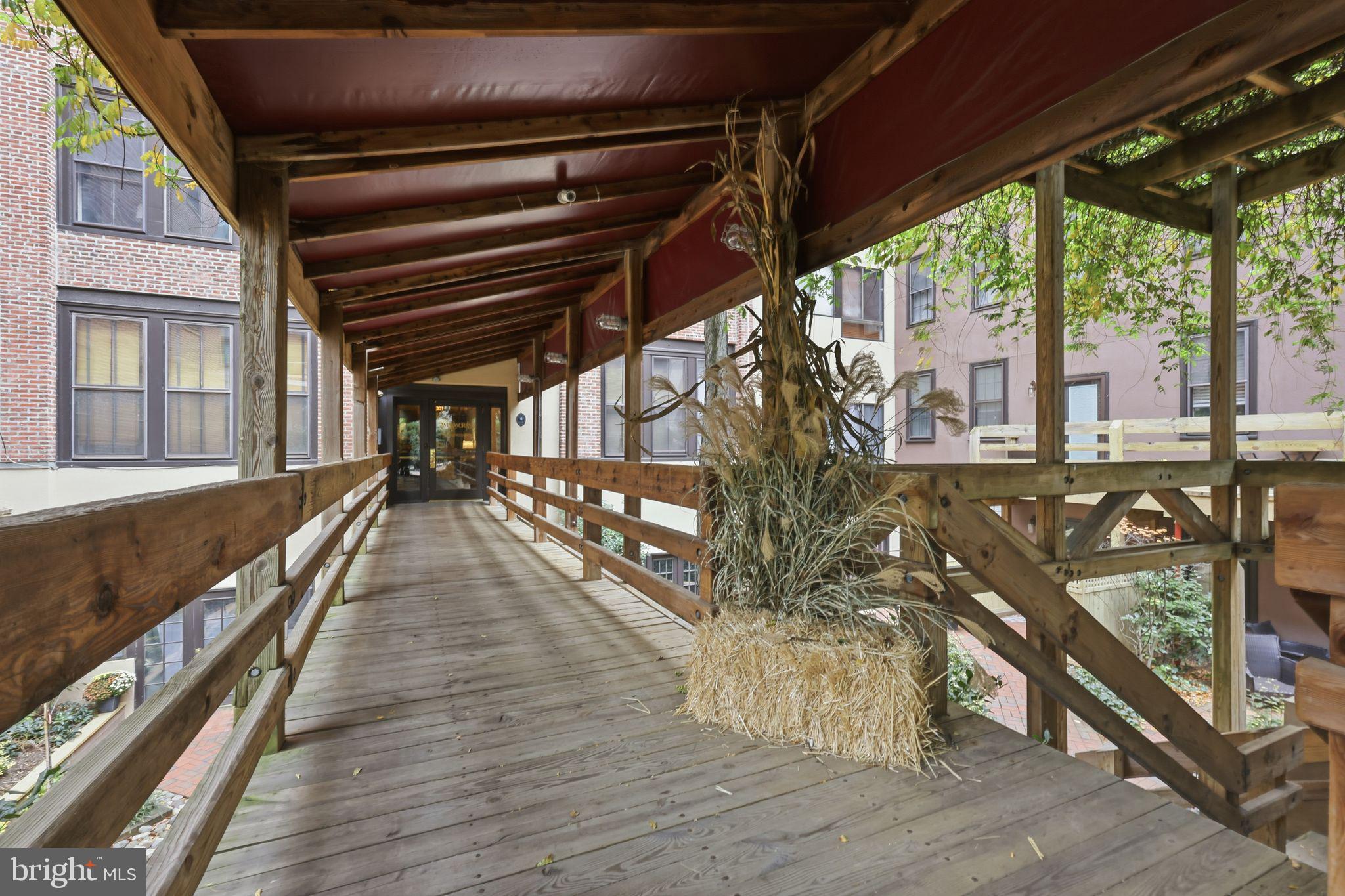 OLD CITY - Residential