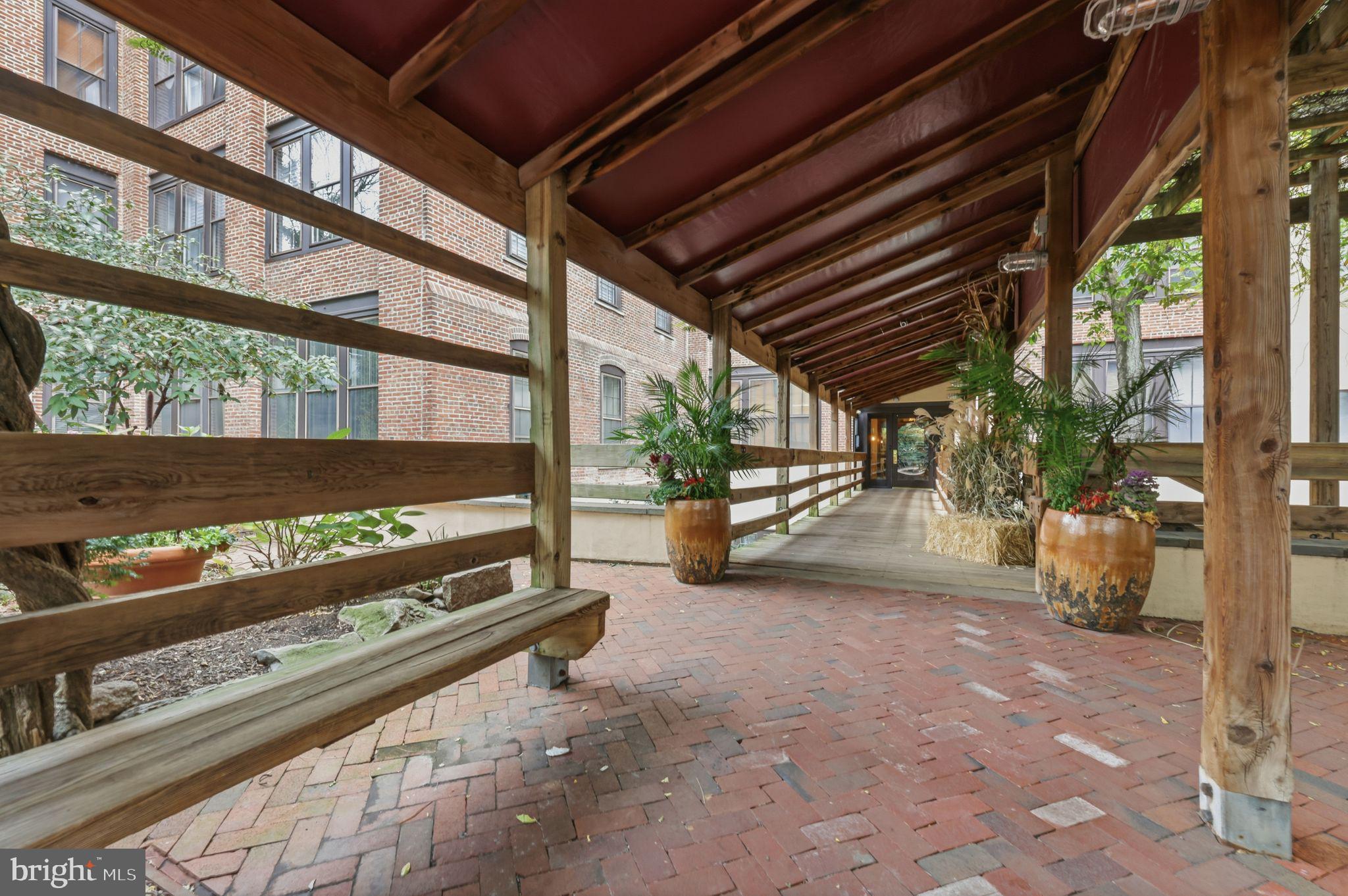 OLD CITY - Residential