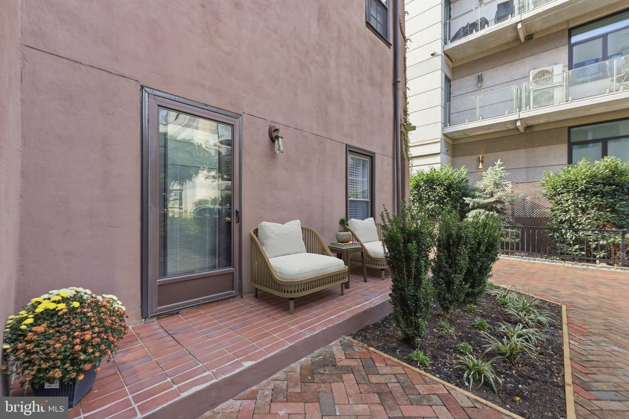 301 RACE STREET C010