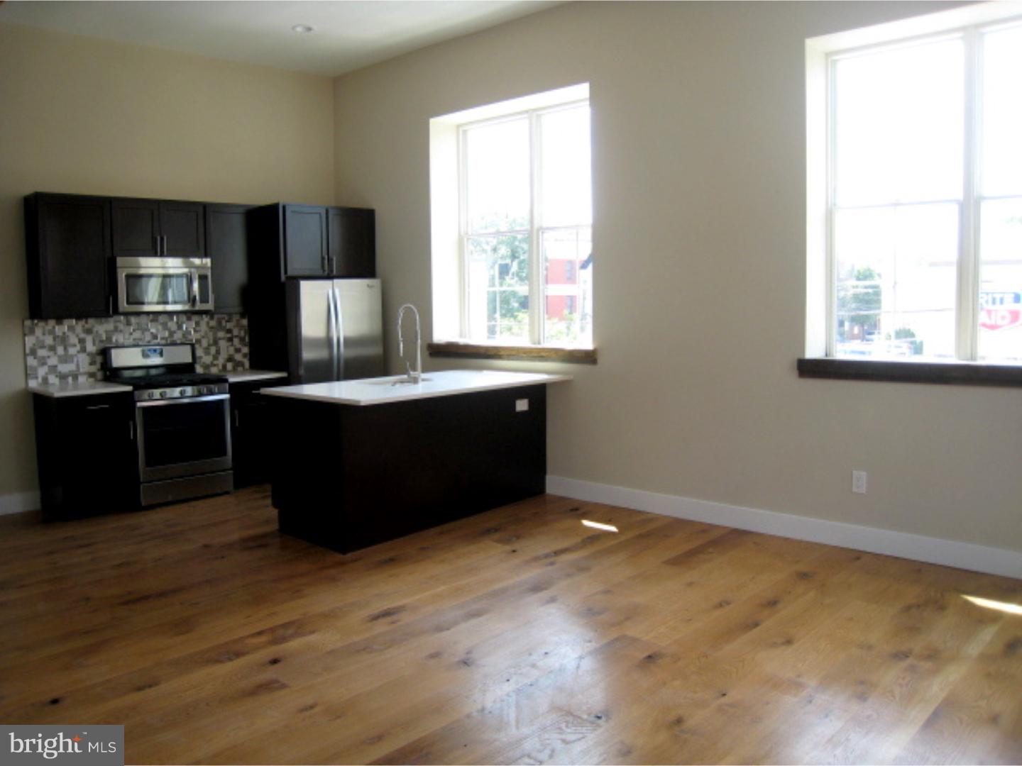 QUEEN VILLAGE - Residential Lease