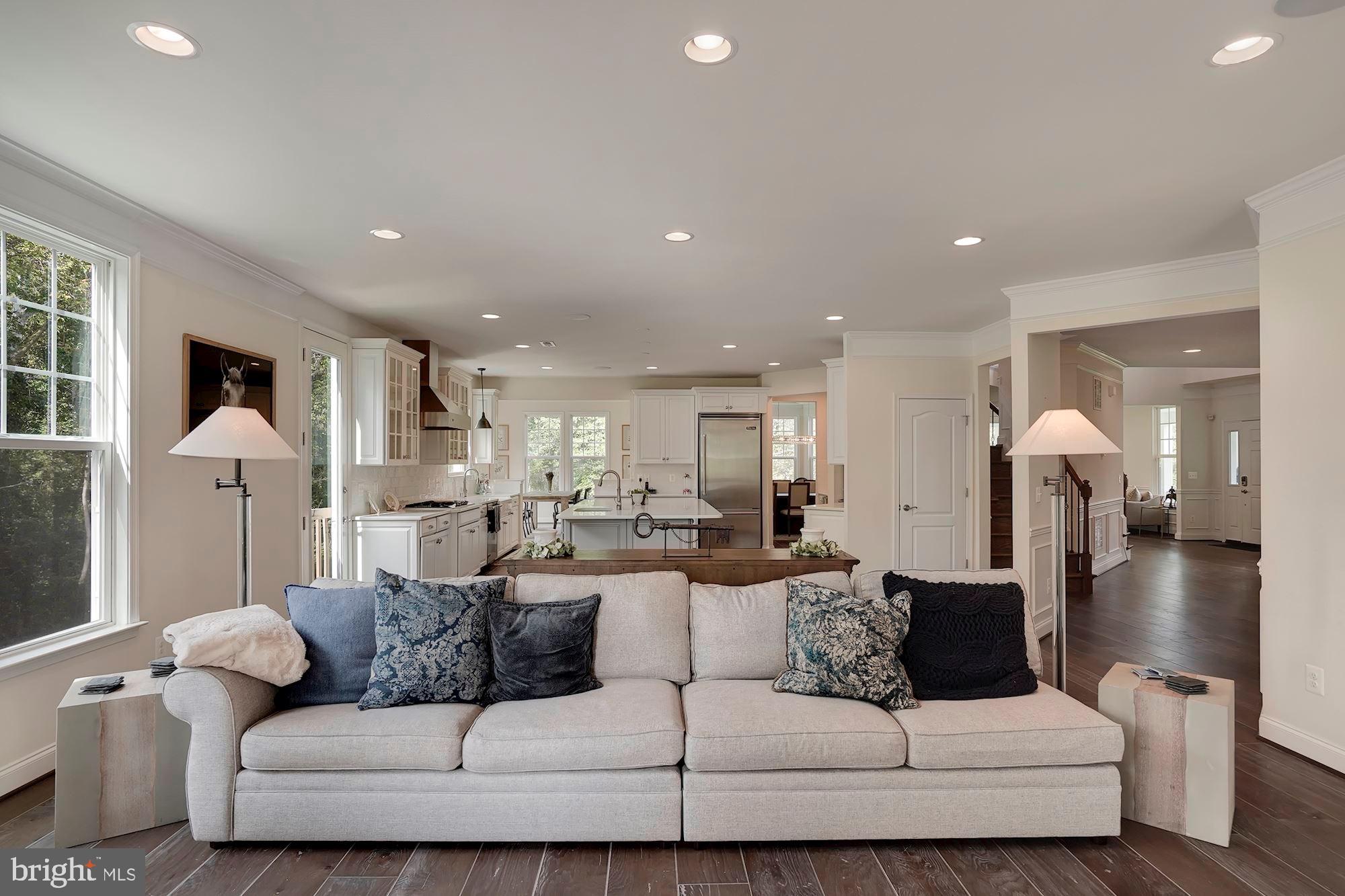 BARBER & ROSS - Residential