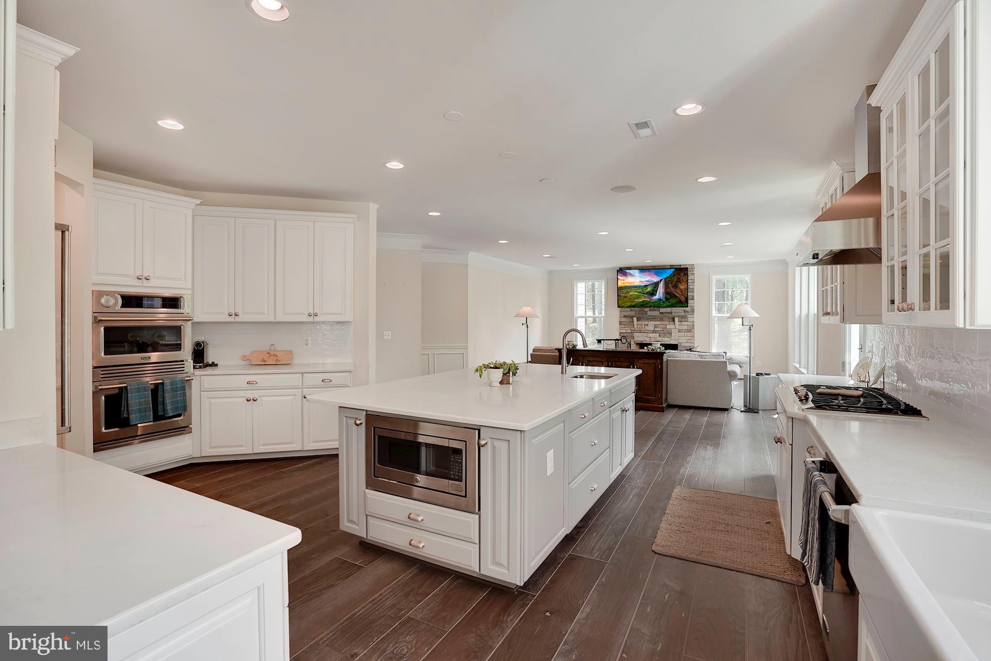 BARBER & ROSS - Residential