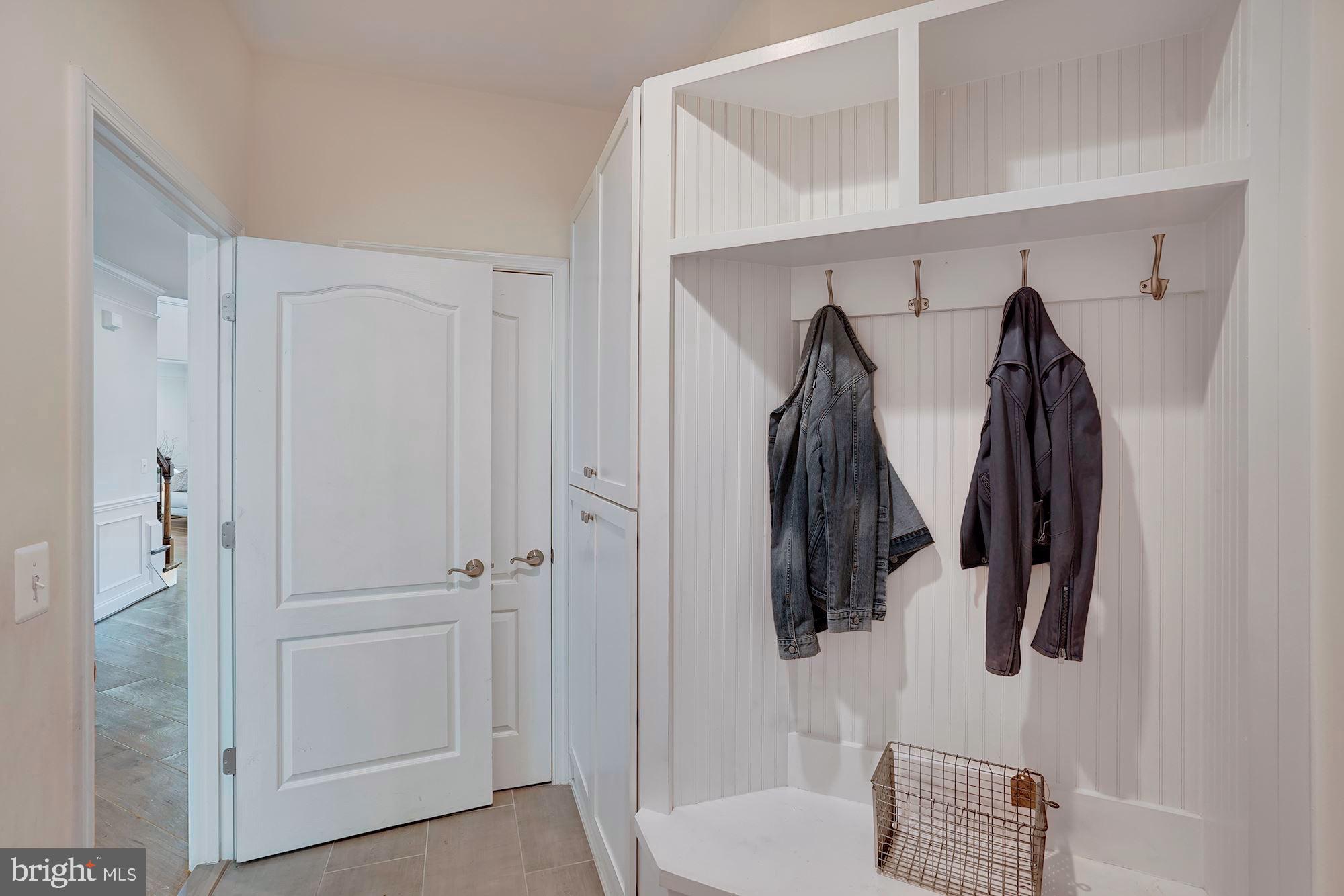 BARBER & ROSS - Residential