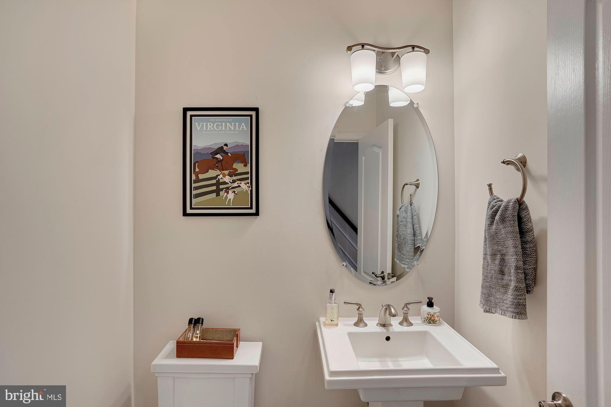 BARBER & ROSS - Residential