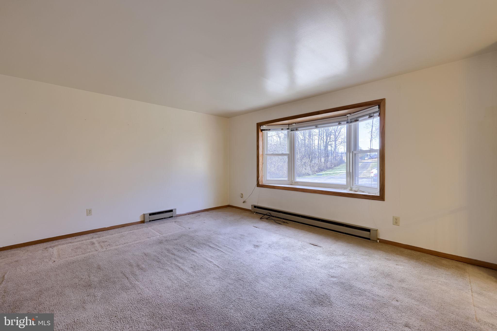 EAST HOPEWELL TWP - Residential